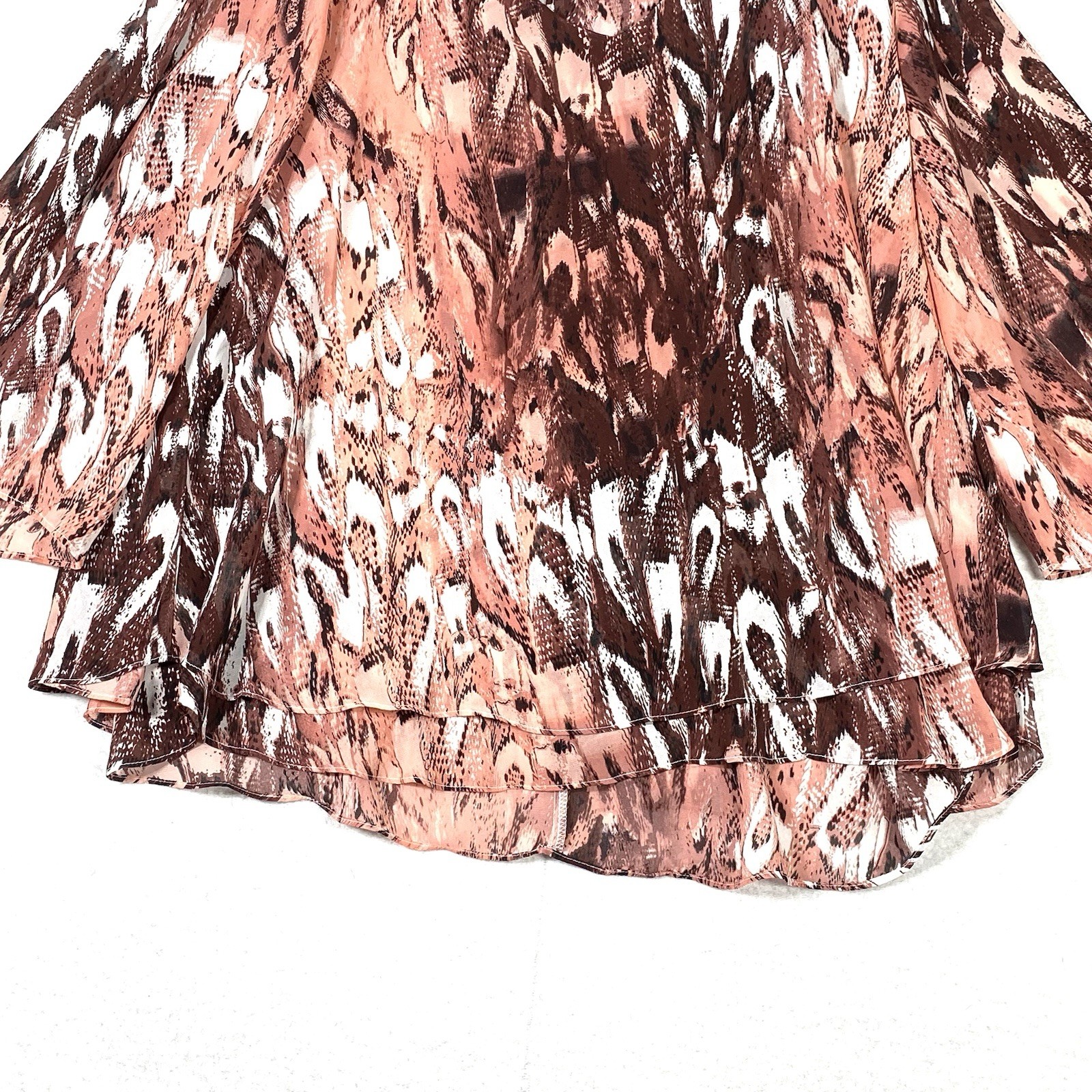 Jennifer Lopez Abstract Animal Print Blouse Women’s XL 3/4 Sleeve Layered Flowy