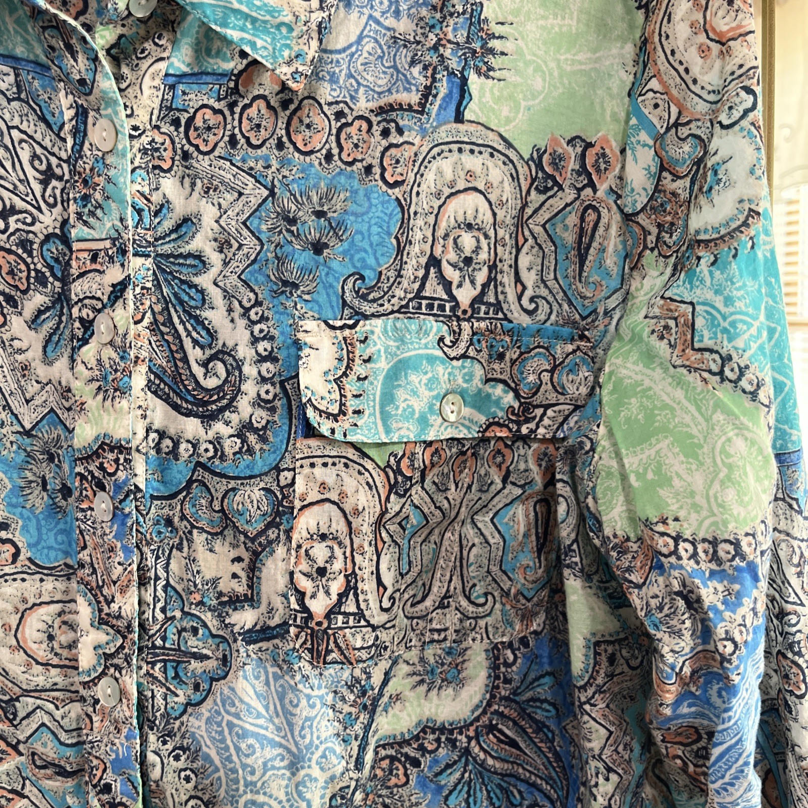 Chico’s Lightweight Teal Paisley Button Down Casual Shirt Size 3