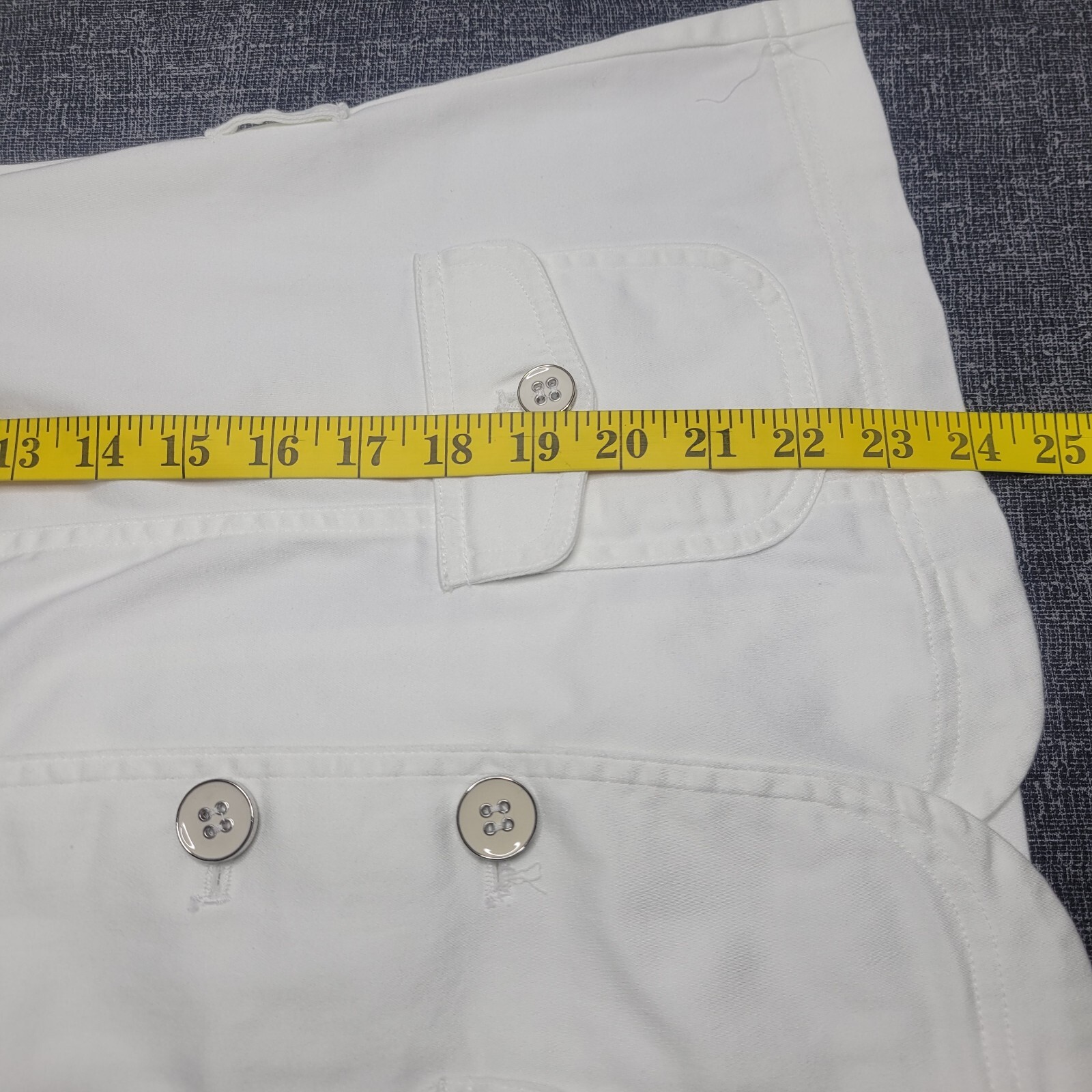 Nue Options Buttoned Shirt Jacket Medium Size White Cotton Spandex Top w Pockets