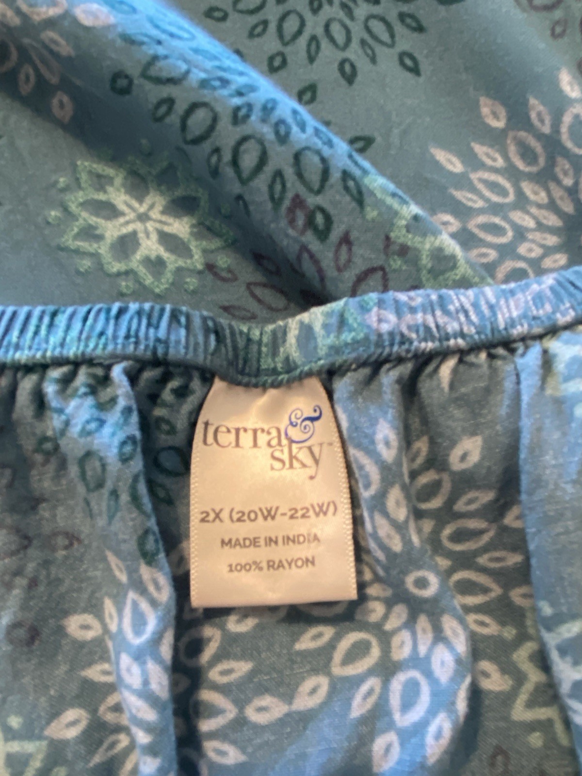 Terra & Sky Women’s 3/4 Sleeve Scoop Neck Multicolored Blouse Size 2X (20W-22W)