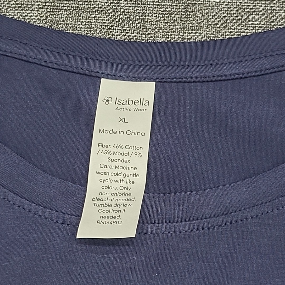 Womens Top X-Large Size Navy Blue Short Sleeves Wrinkle Resistant Tee Shirt