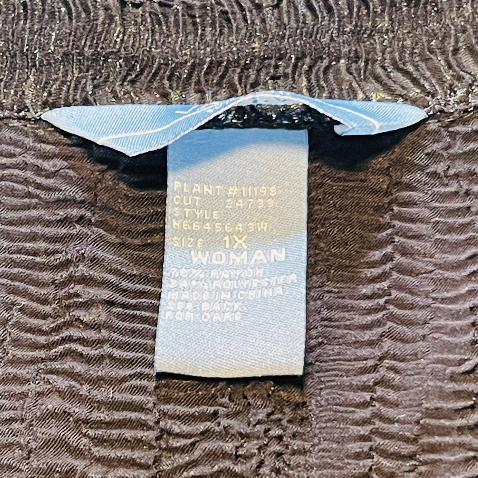 Napa Valley Woman 1X Blouse Shirt Black Metallic Crinkle Textured Button Up