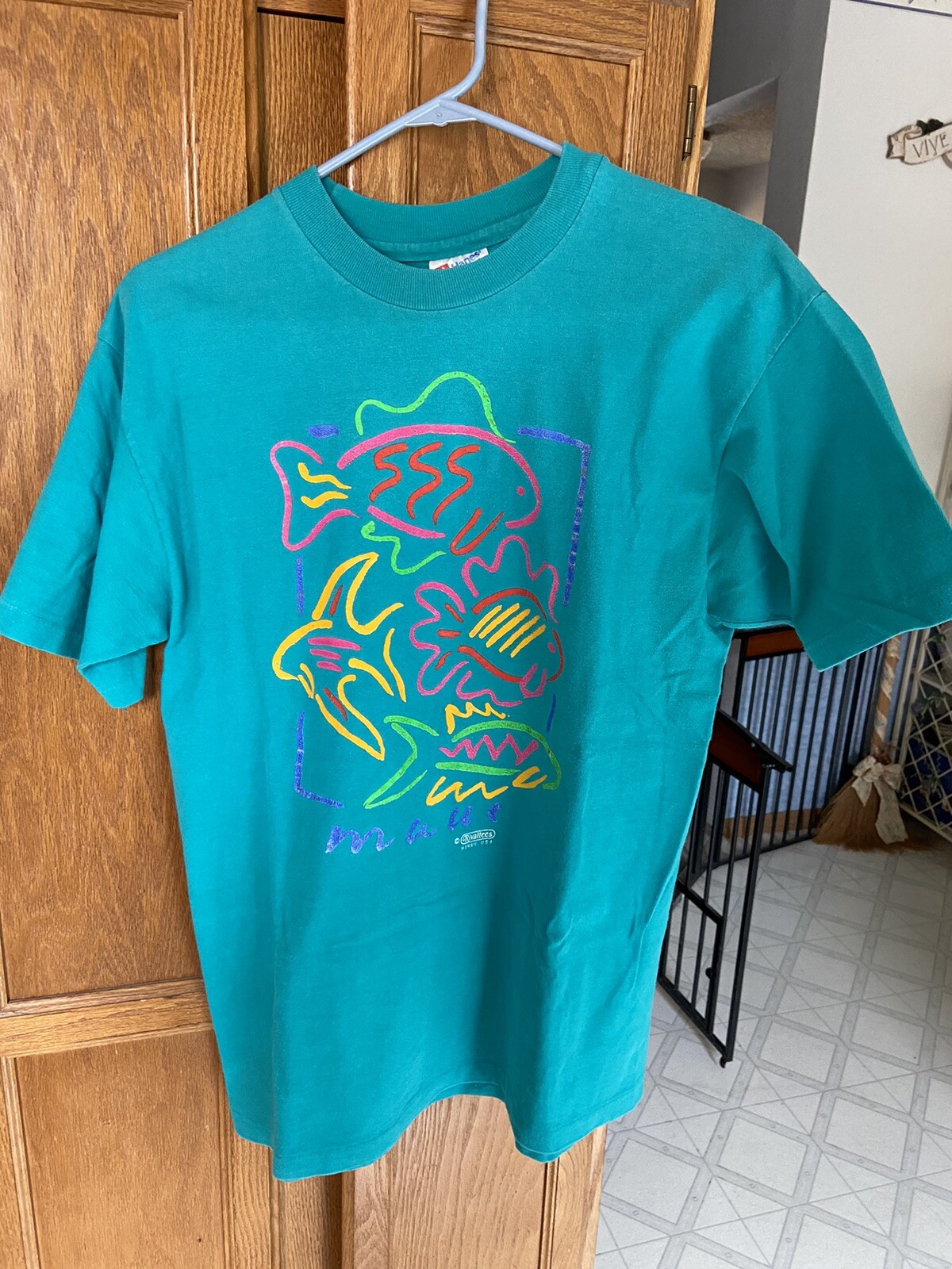 Maui Hawaii – Teal Fish Tee – Size M Women’s T-Shirt