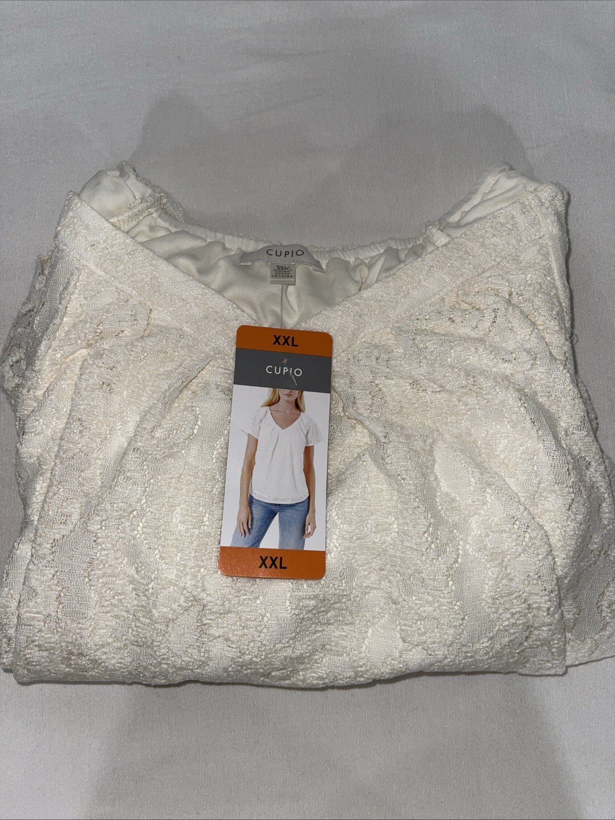 NWT Women’s CUPIO Whisper White Lace Flowy Sleeve Blouse Size XXL