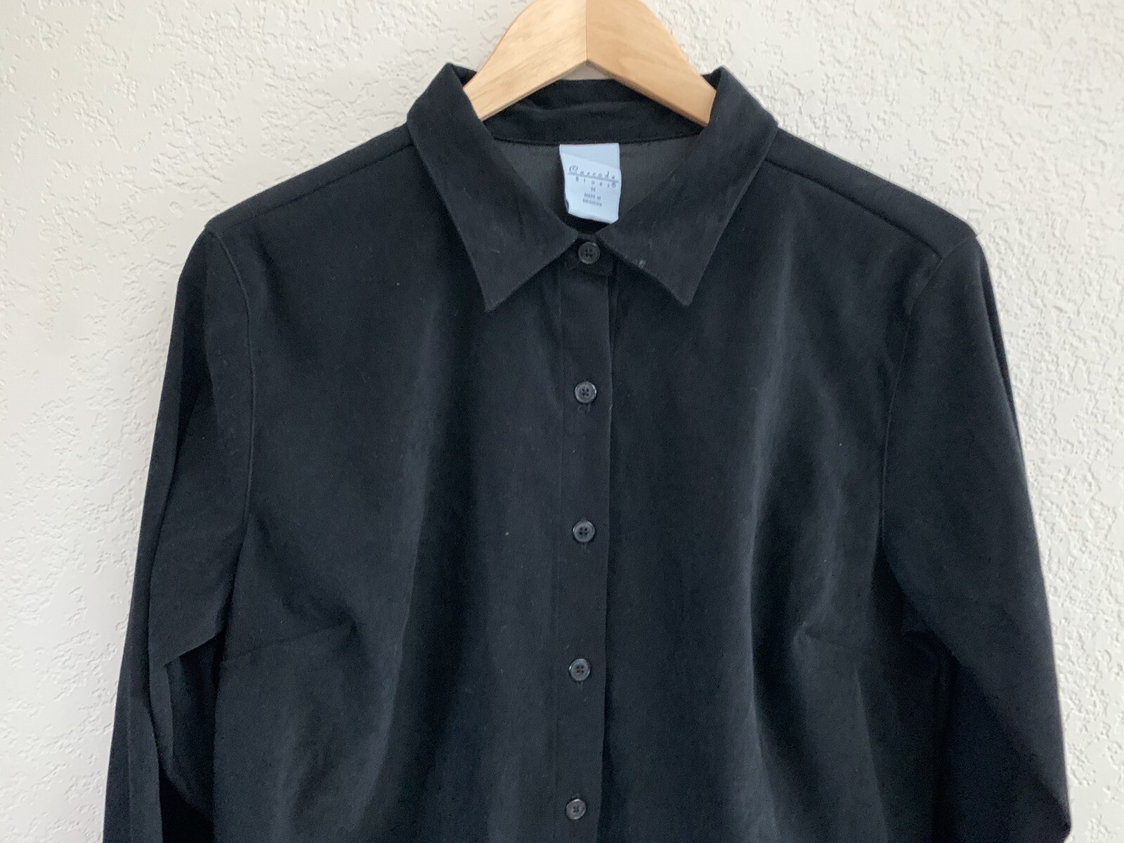 Cascade Blues Black Button Up Shirt Size M