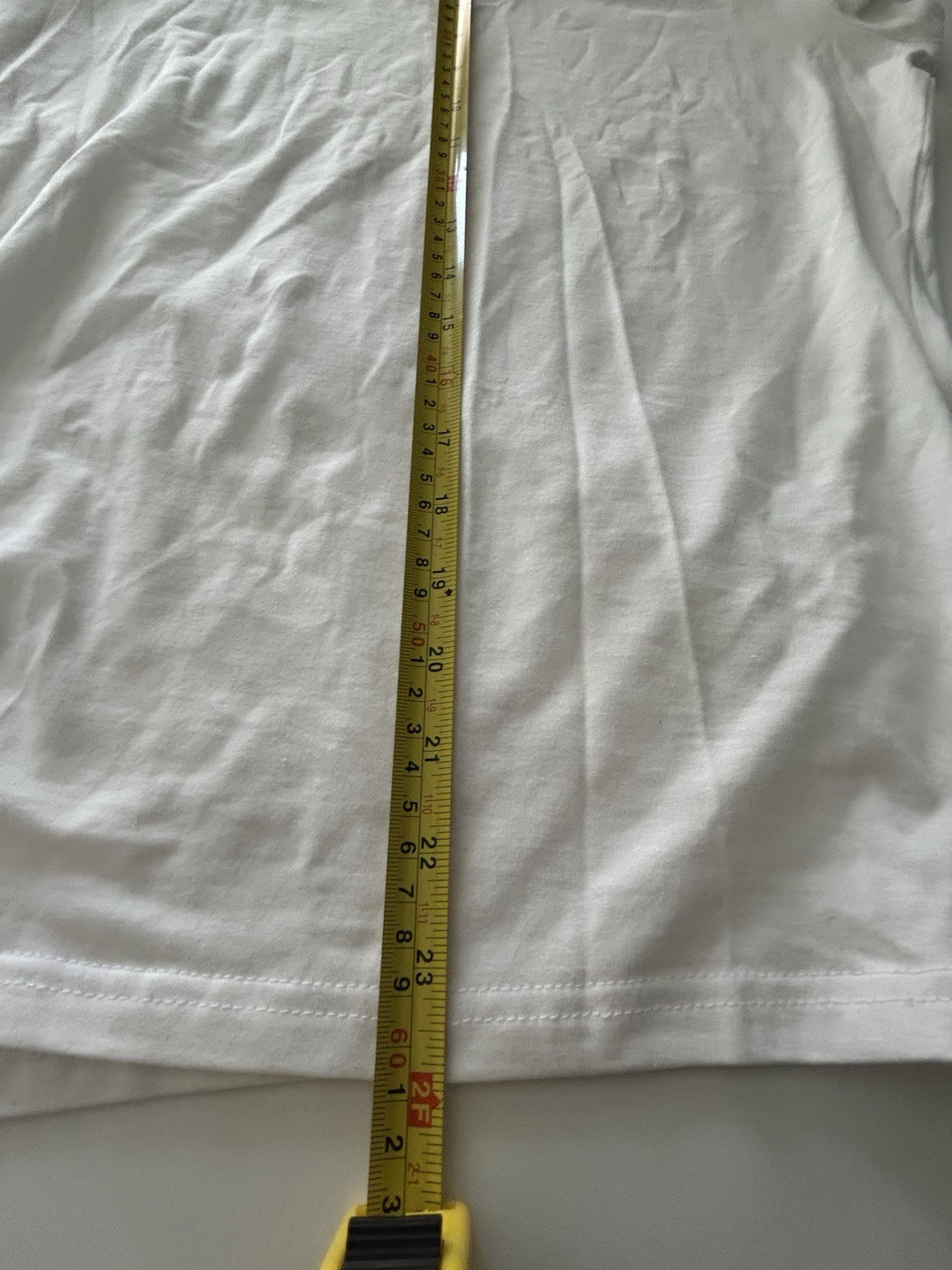 Tshirt Relaxed Fit V-Neck Short Sleeve T-Shirt – 100% Cotton Aveto X-Large NWT