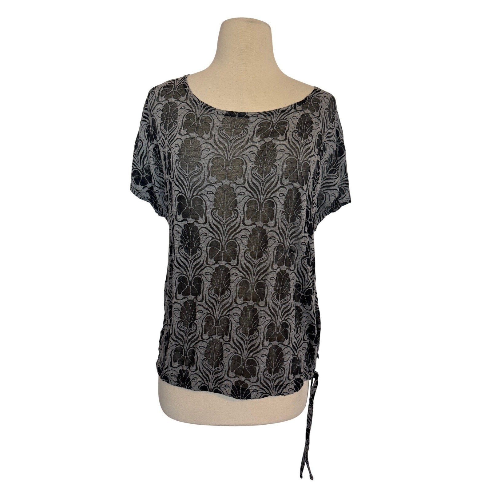 Merrell Women’s Black Grey Art Nouveau Side Tie Short Sleeve Top SZ M
