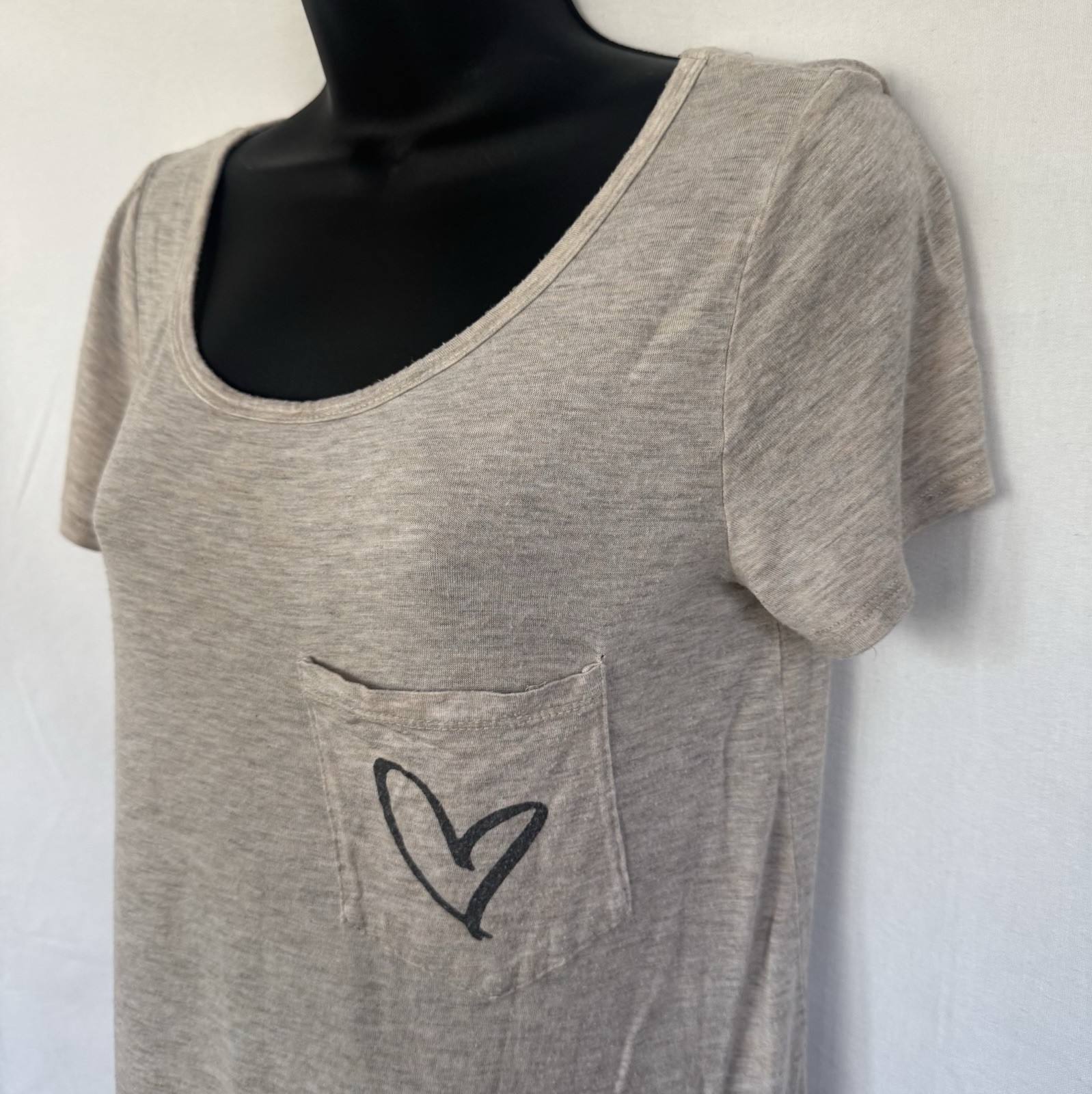 French Pastry Do What You Love Heathered Graphic Tee Sz M Boho Minimalist Yoga