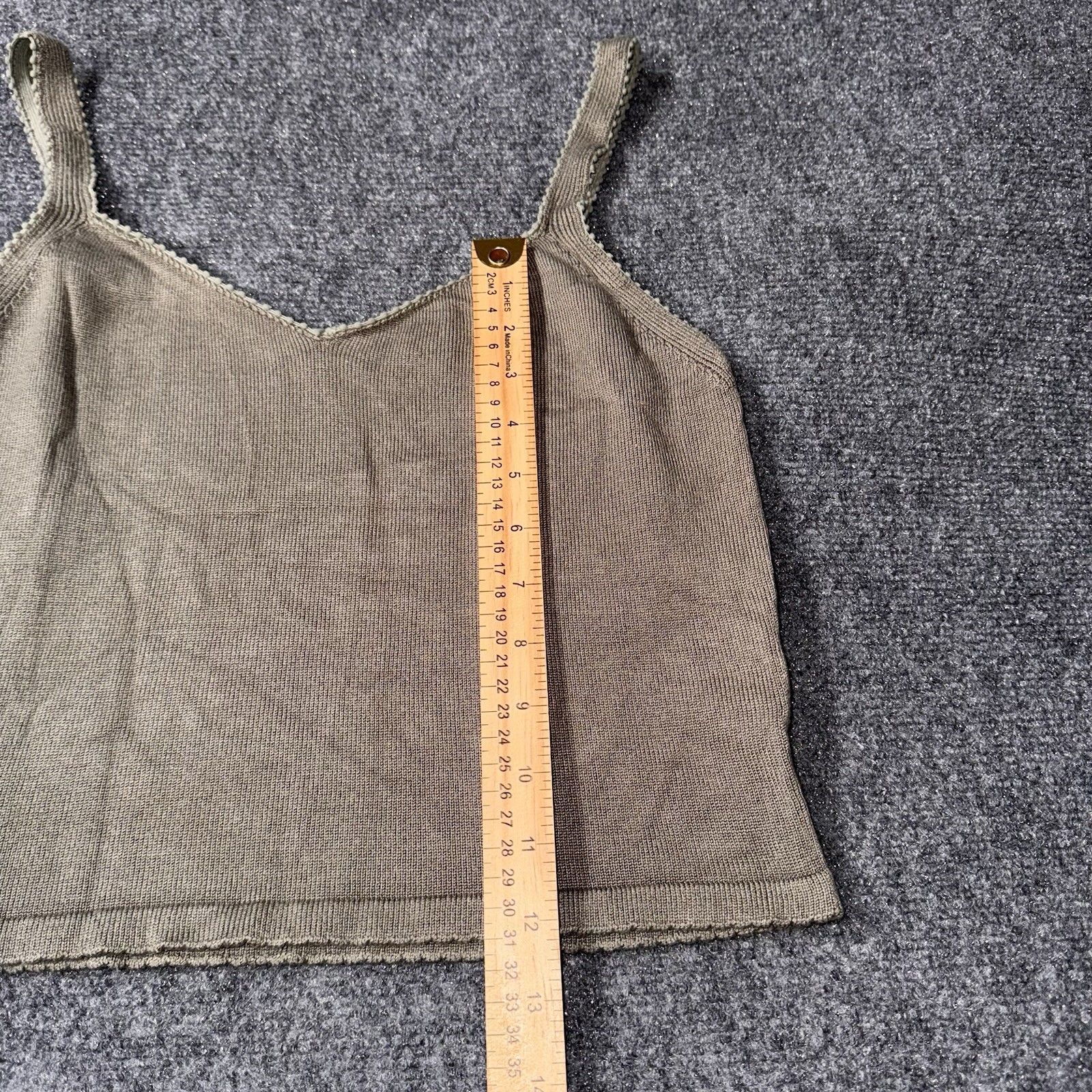 Forever 21 Olive Army-Green Razorback Strappy Sleeveless Crop Top Womens Medium