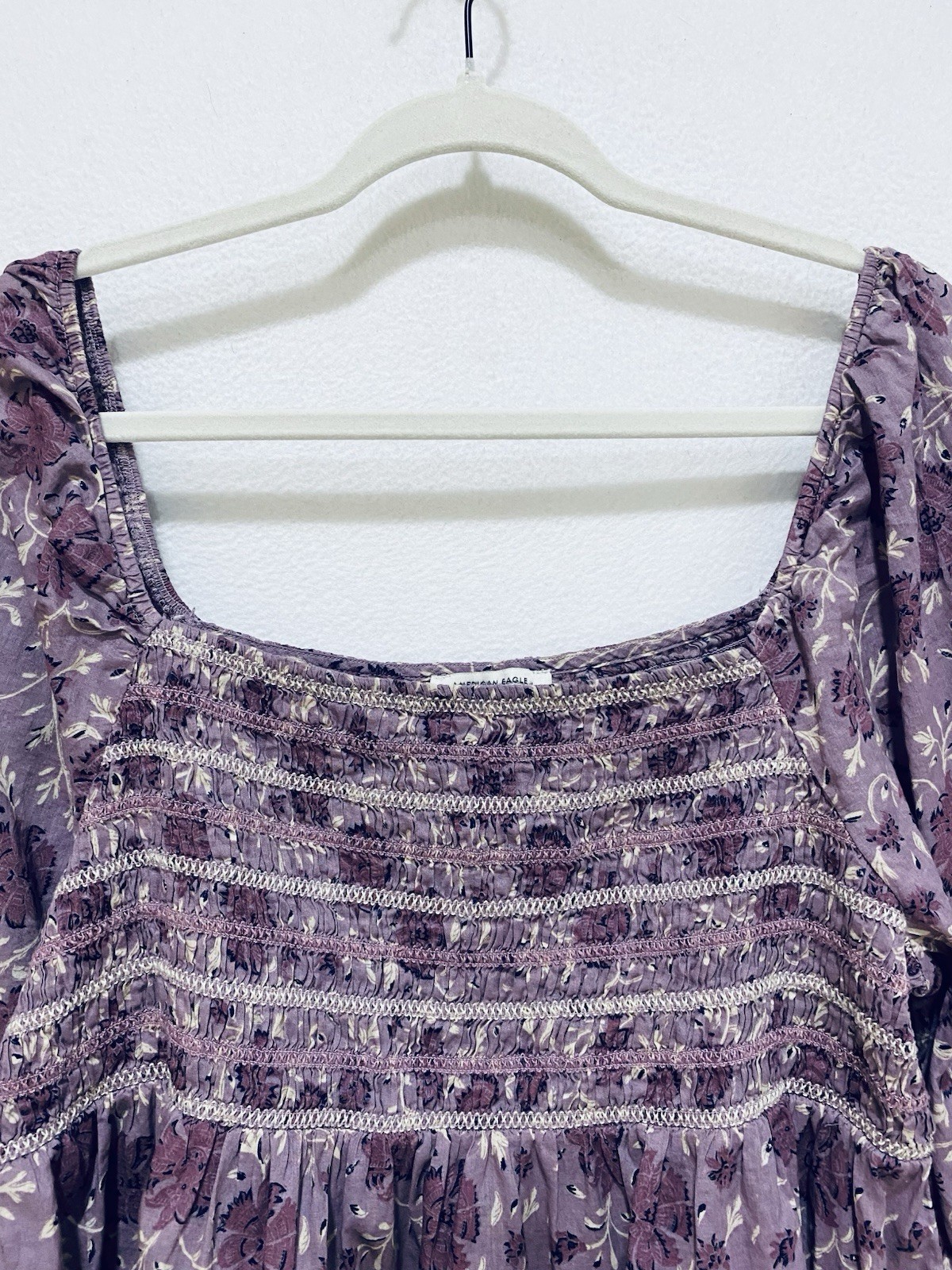 American Eagle Top Womens XL Purple Floral Smocked Embroidered Cropped Coquette