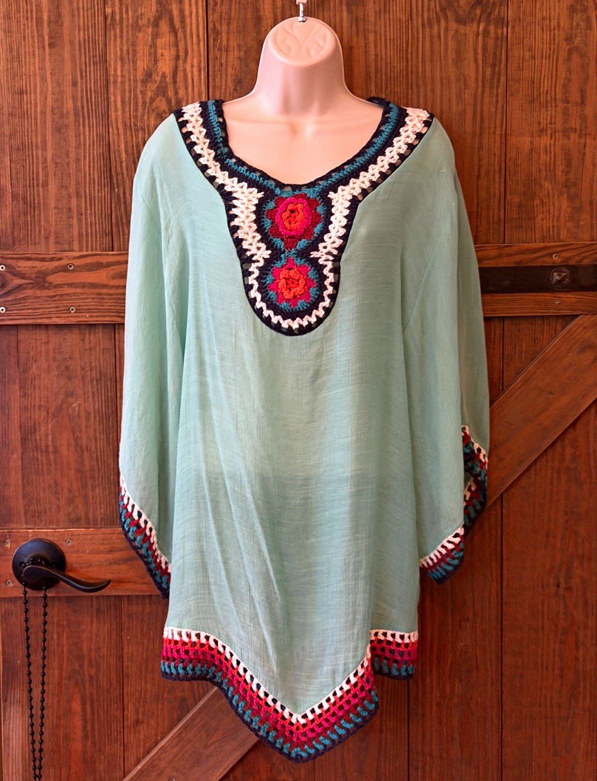 India Boutique Green Solid Cotton Crochet Scoop Neck Long Sleeve Blouse One Size