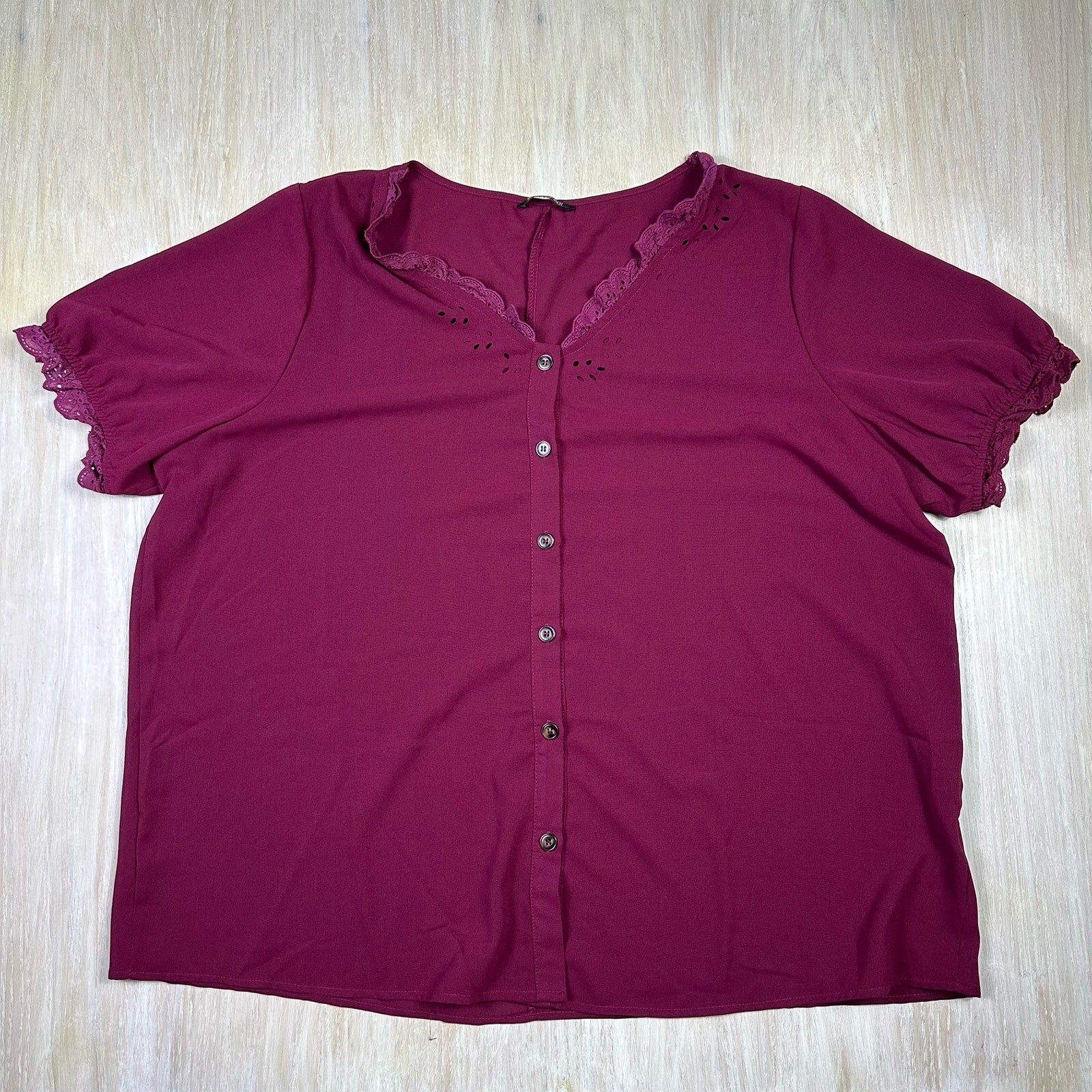 Bloom Chic Crochet Lace Short Sleeve Casual Button Down Shirt Blouse 22-24