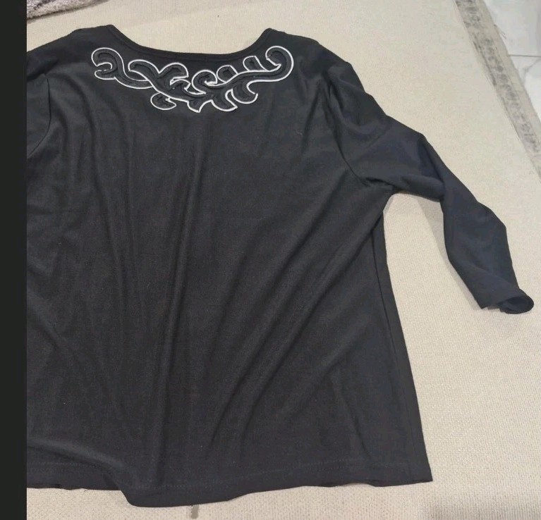 Bellina Black Long Sleeve V-Neck Zip Front Tunic Top Jersey Polyester Sz M