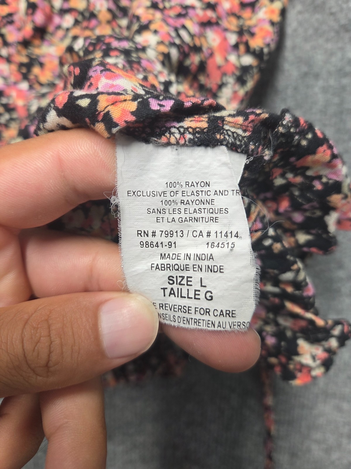 Motherhood Maternity Top Women Sz L Multicolor Floral Short Sleeve Casual Style