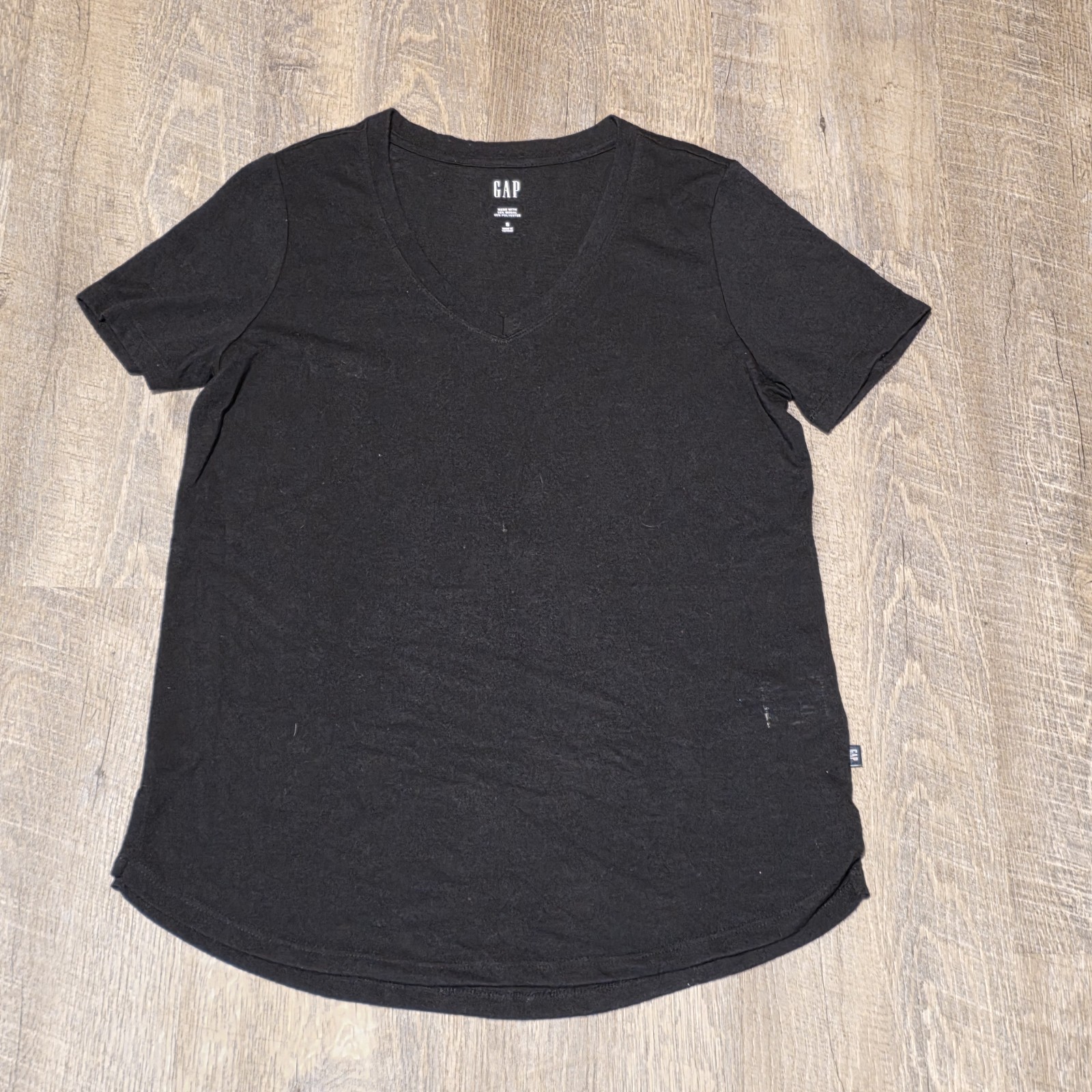 Gap Women’s T-Shirt V-Neck Short Sleeved Black Size Small Modal/Polyester Blend