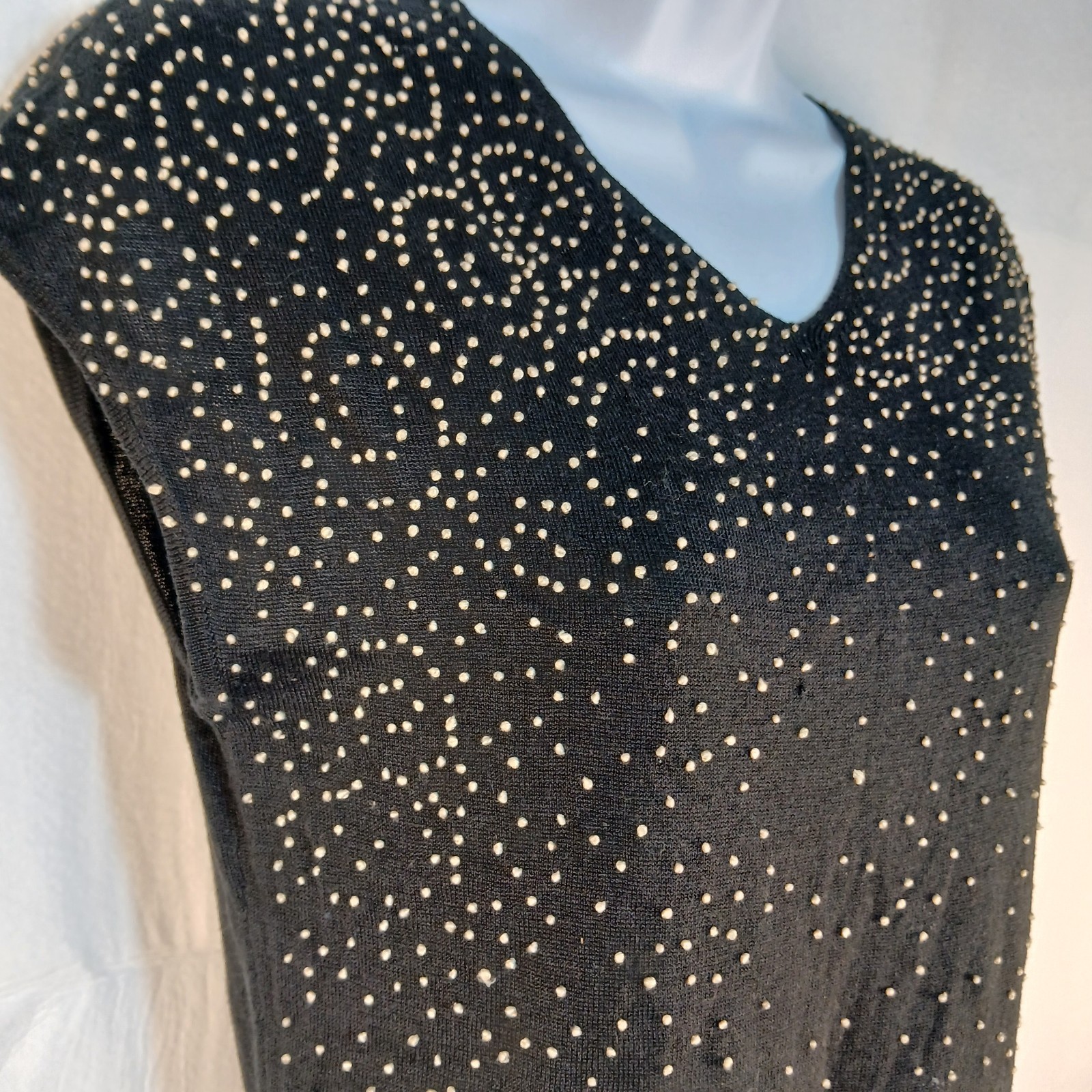 Banana Republic 80% Silk Blend Studded Blouse Size M Black Glam Luxe Minimalist