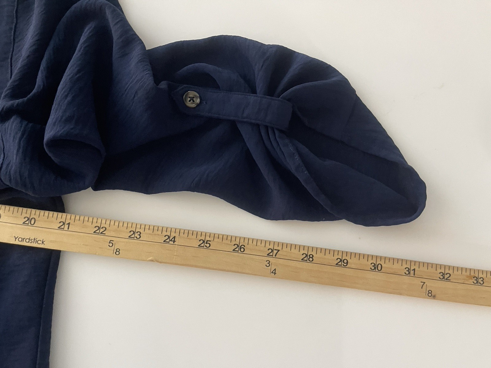 Fred David Women’s Large Navy Button Up Blouse Roll Tab Sleeve Casual Career