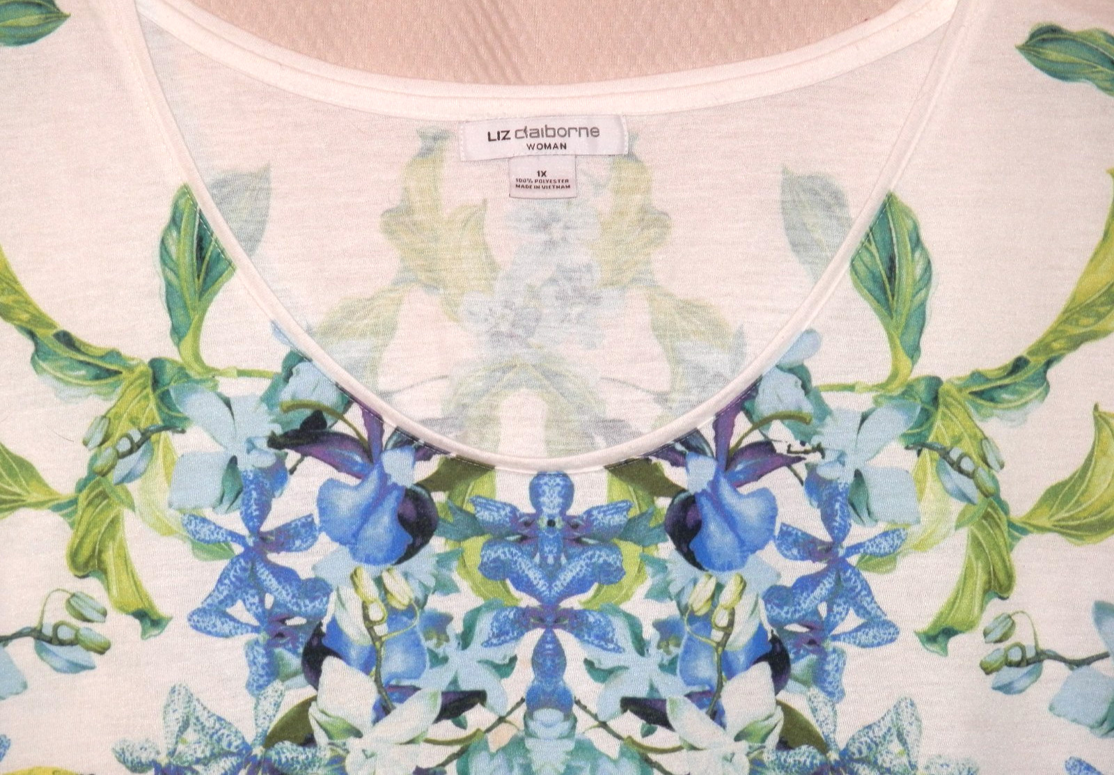 Liz Claiborne Sleeveless Cotton Knit Top sz. 1X White/Blue.Green Tropical Print