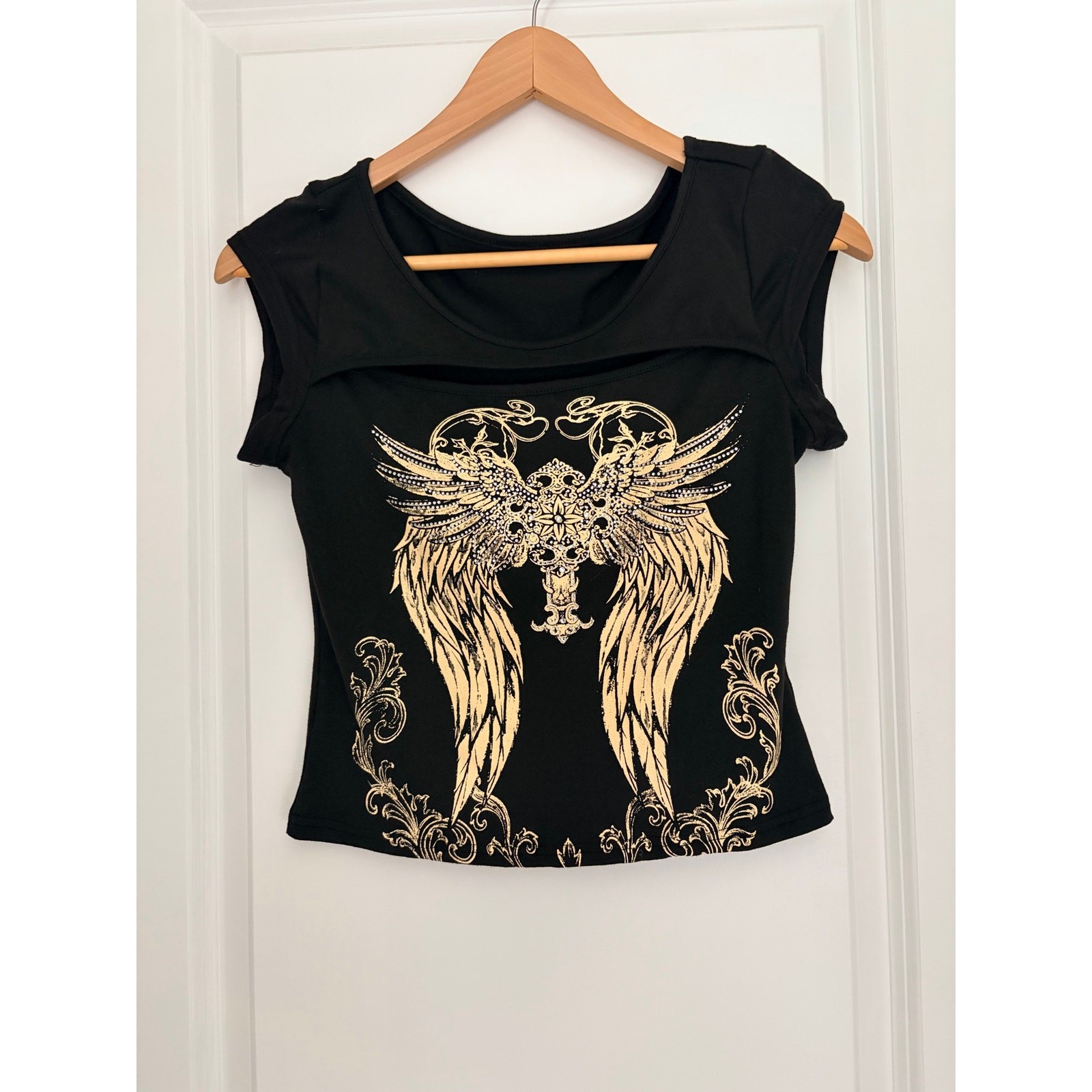Y2K Aesthetic Winged Graphic Crop Top