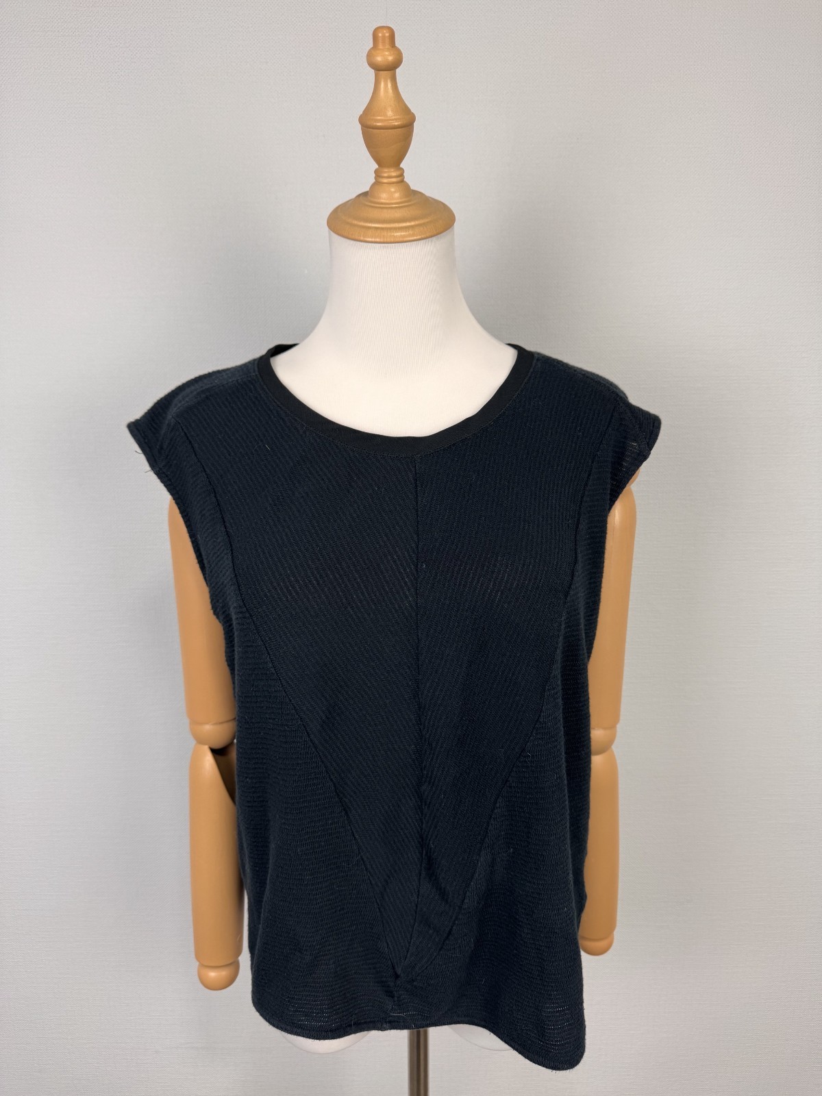 EDWIN Est TOKYO JAPAN Blue Sleeveless Knit Stretch Shirt Blouse Sz XS