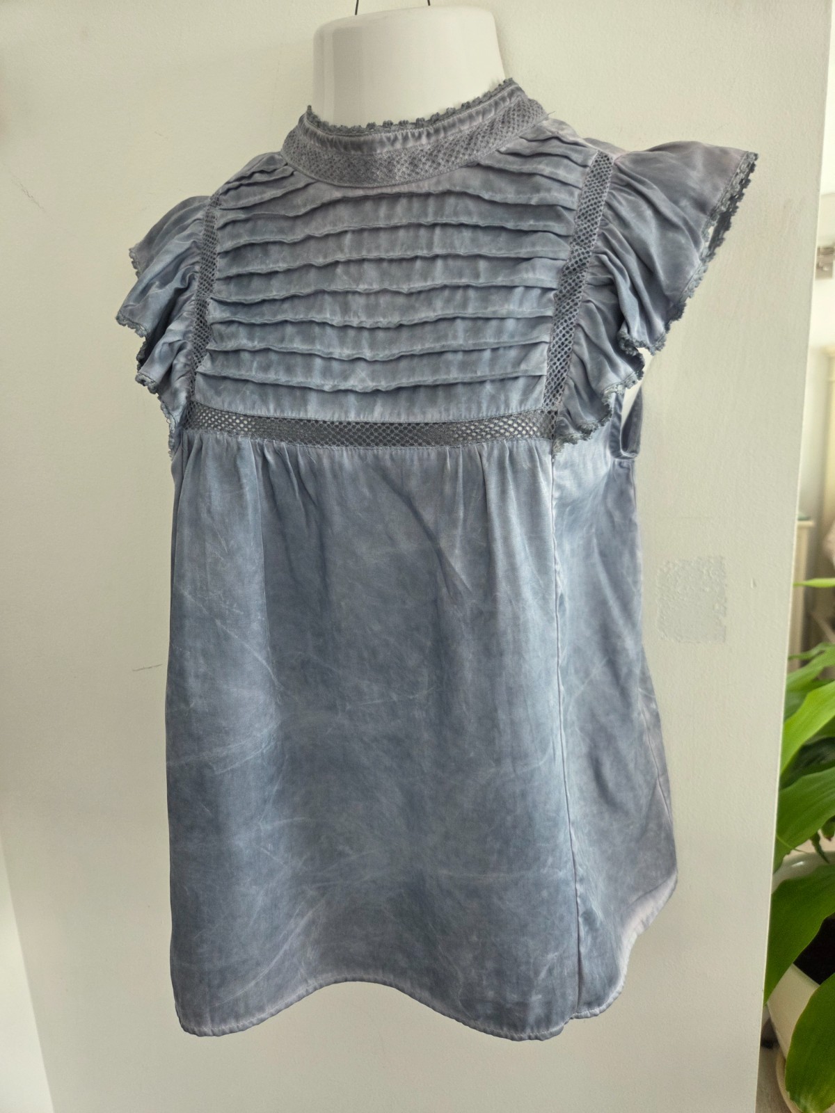 Ces Femme Women’s Small Blue Ruffle 100% Cotton Blouse Top