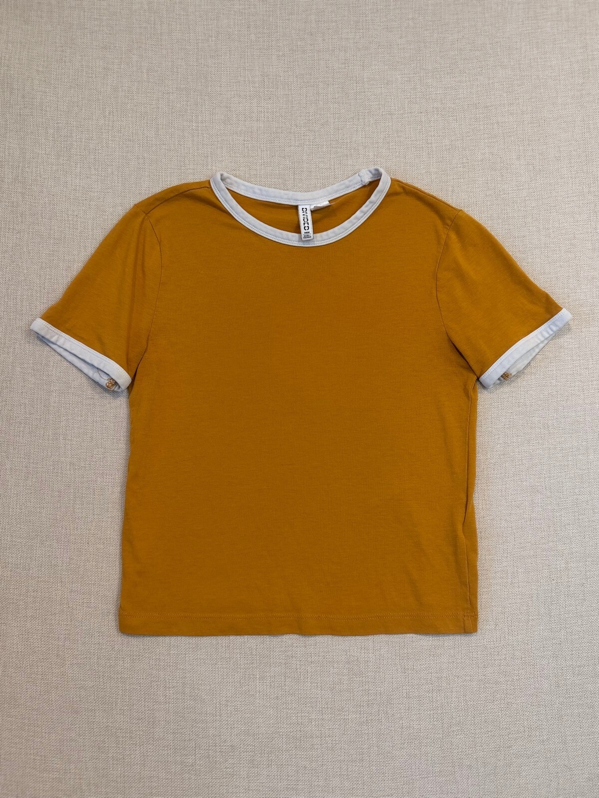 Mustard yellow H&M Divided Ringer Tee – Size Small
