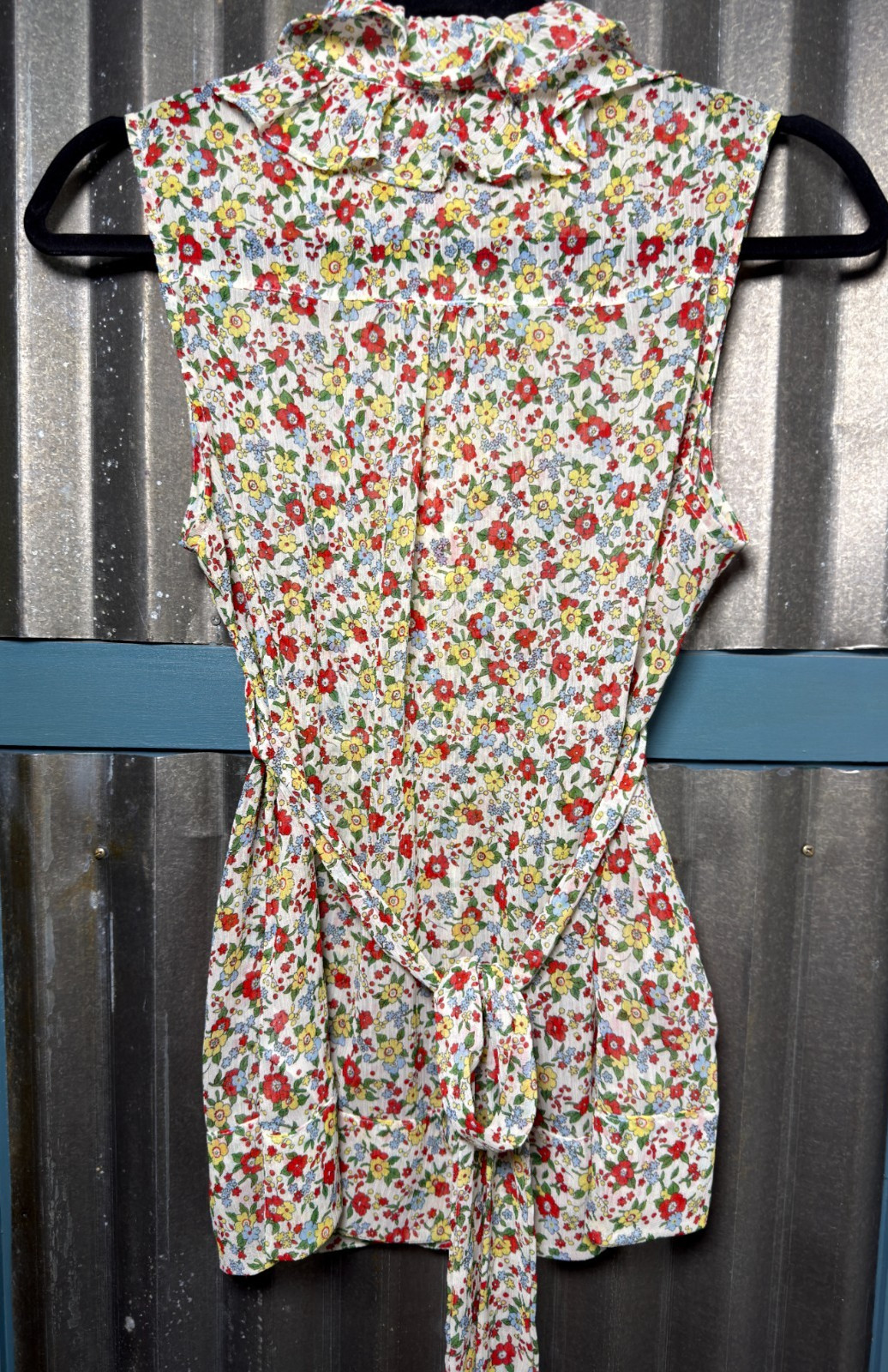 Twentyone Floral Ruffle Button Sleeveless Tie Waist Shirt Blouse Womens M Boho