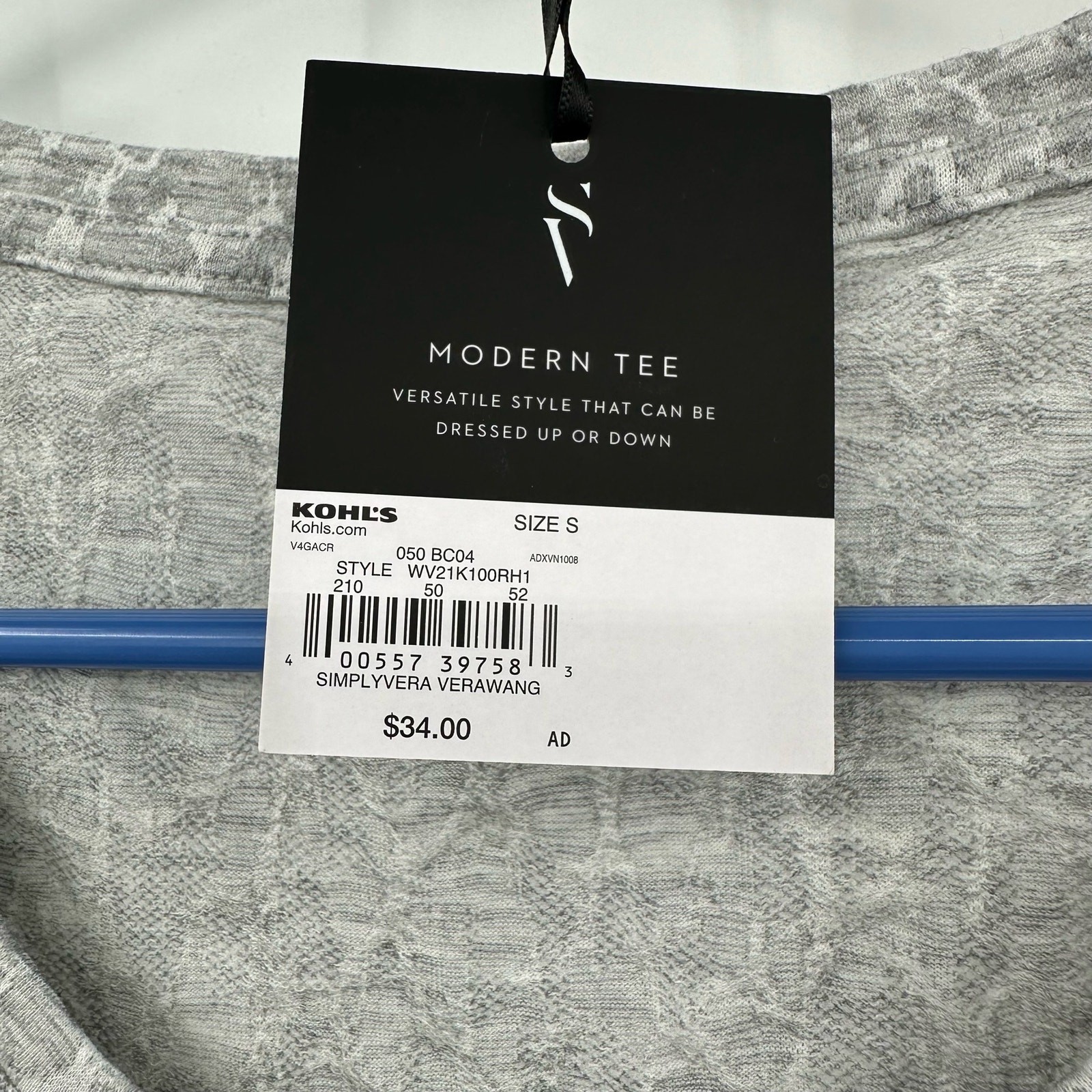 Simply Vera Size Small Shirt Gray Modern Tee Designer Soft Basic Everyday NWT