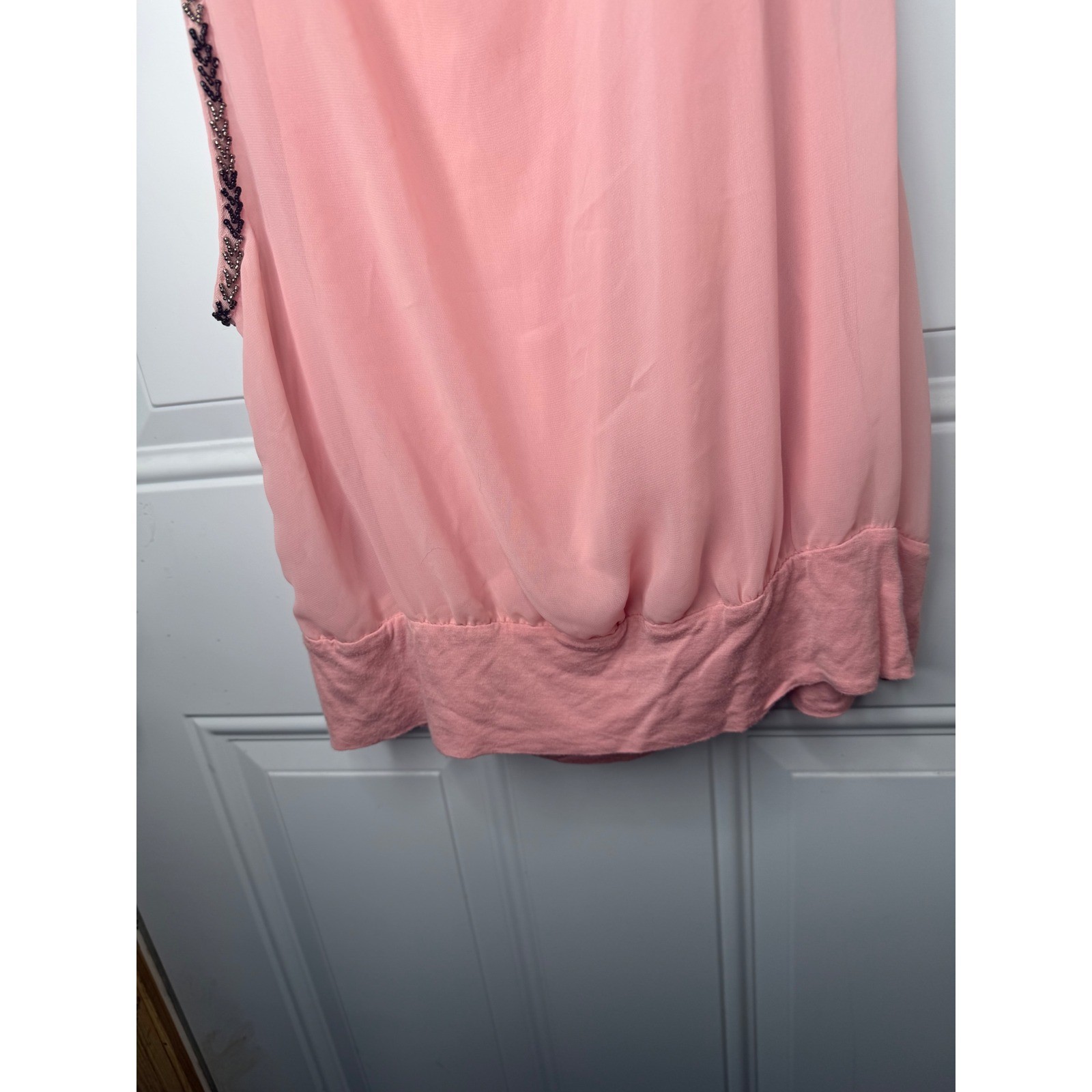Peach Beaded Trim Chiffon Overlay Sleeveless Blouse Keyhole Back Top L