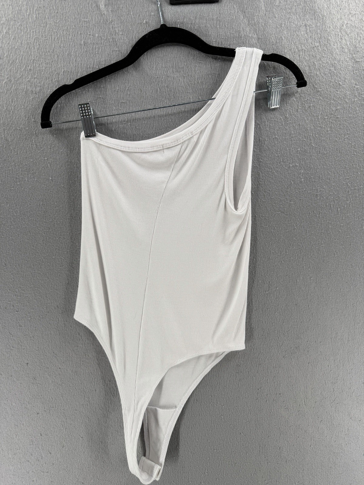 Betro Simone One Shoulder Bodysuit Womens Size S White Ribbed Knit Neutral Thong