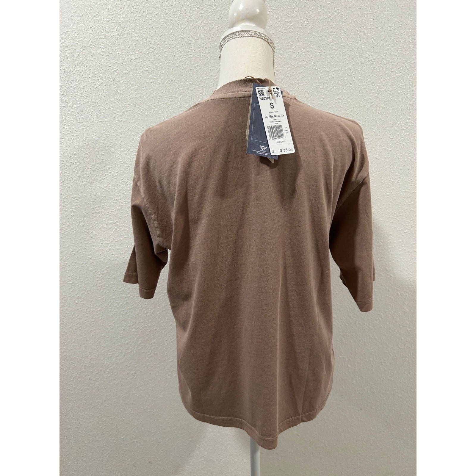 Reebok Classics Natural Dye Boxy T-Shirt Taupe Brown Womens Small Stretch NWT