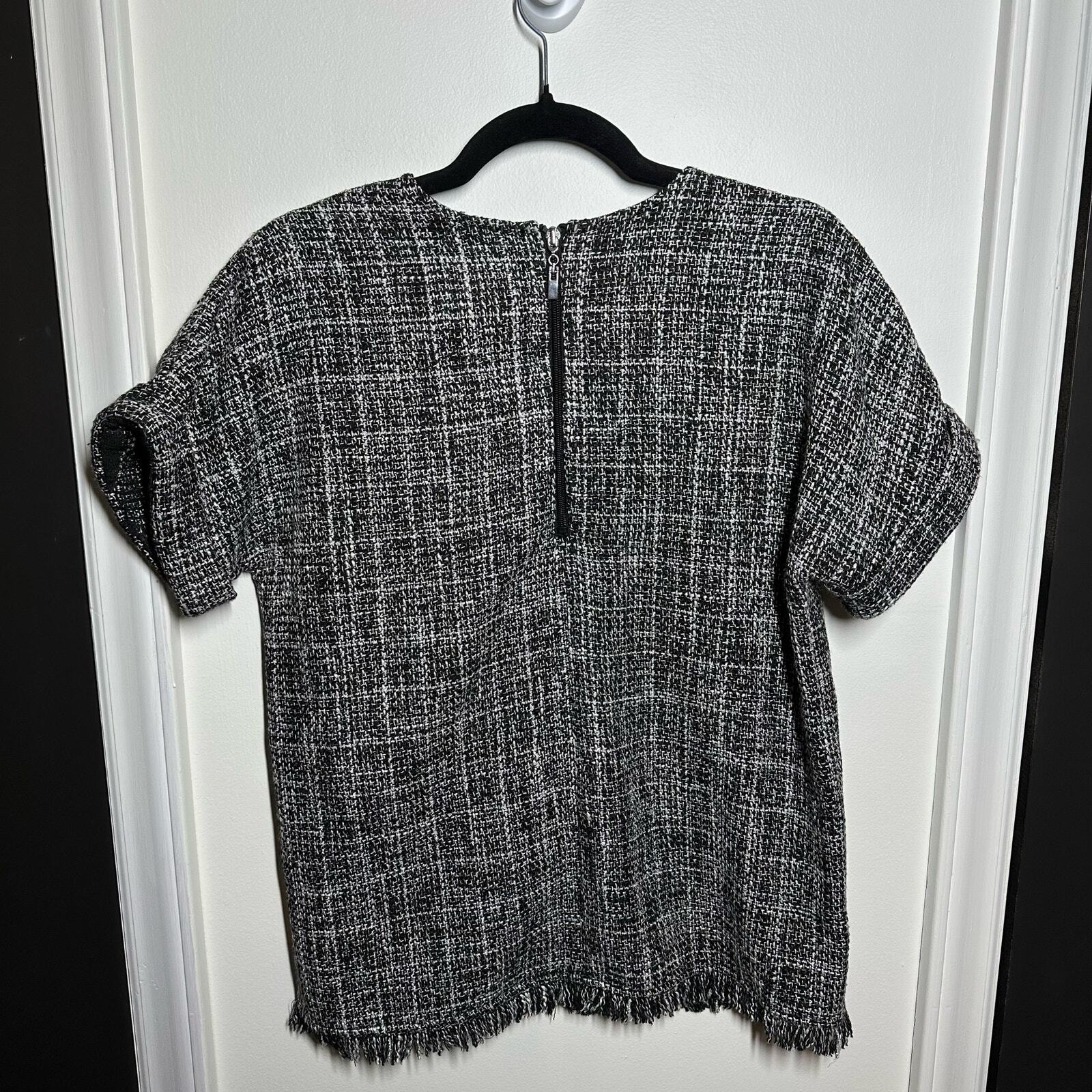 Jade Melody Tam Gray Tweed Fringe Top Size Medium