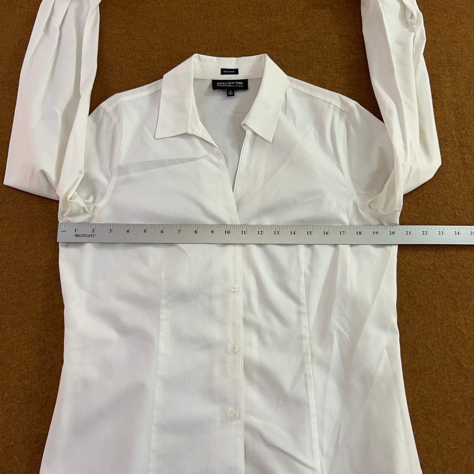 Jones New York Womens 12 White Non-Iron Cotton Button Down Shirt