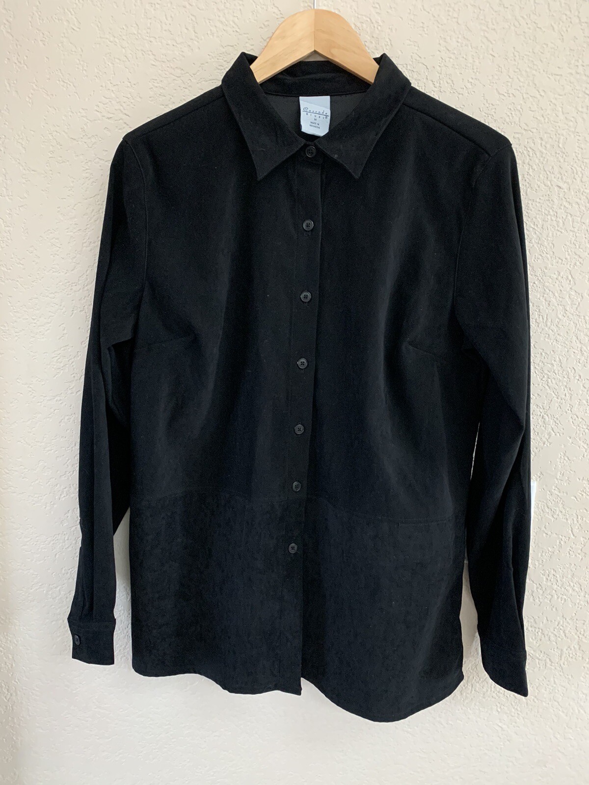 Cascade Blues Black Button Up Shirt Size M