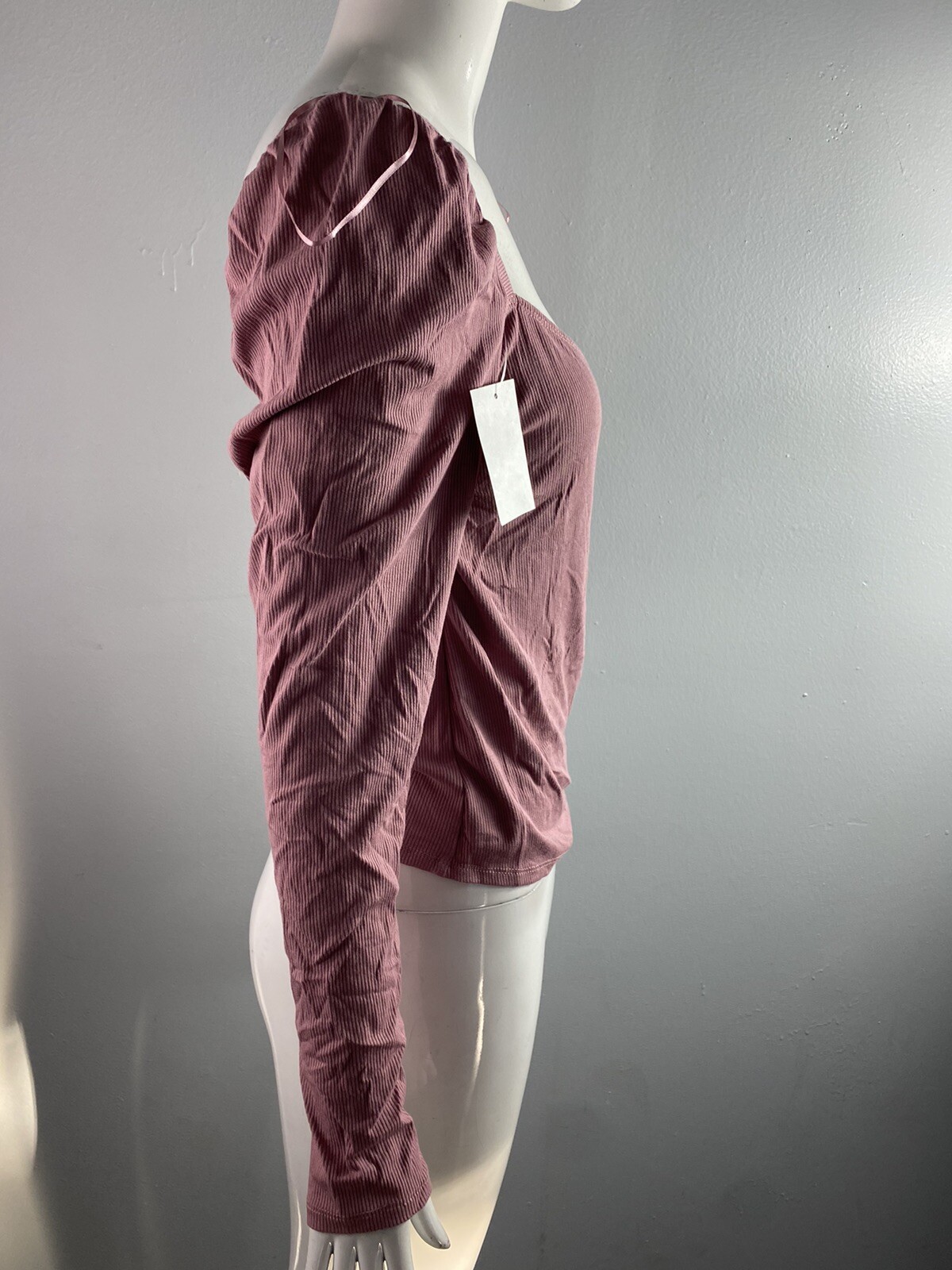 NWOT Abound Women’s Top Pink Size M