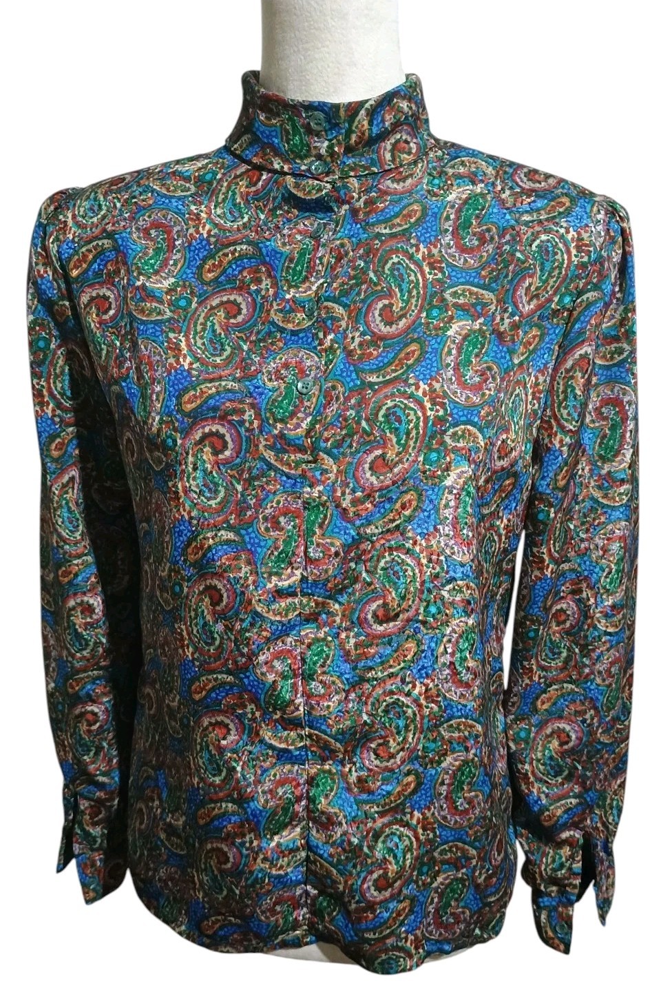 Nicola Blouse Sz Medium Blue Red Green Paisley Satin Long Sleeve 3 Button Front