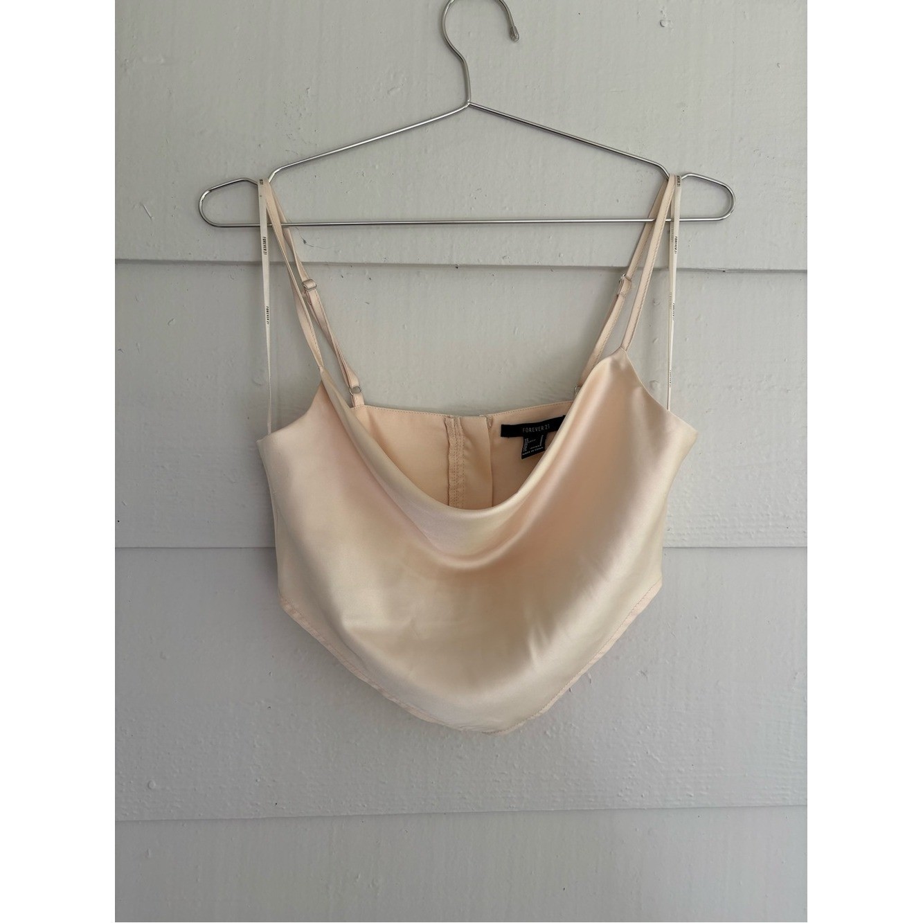 Forever 21 Satin Cowl Neck Scarf Hem Crop Top Women’s Small Champagne Beige Y2K