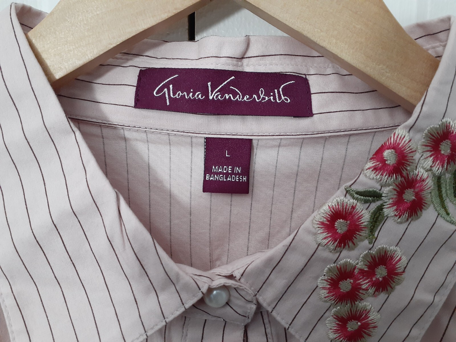 Gloria Vanderbilt Women’s Woven Button-Up Top Floral Pattern [ NEW ] 📏Size L