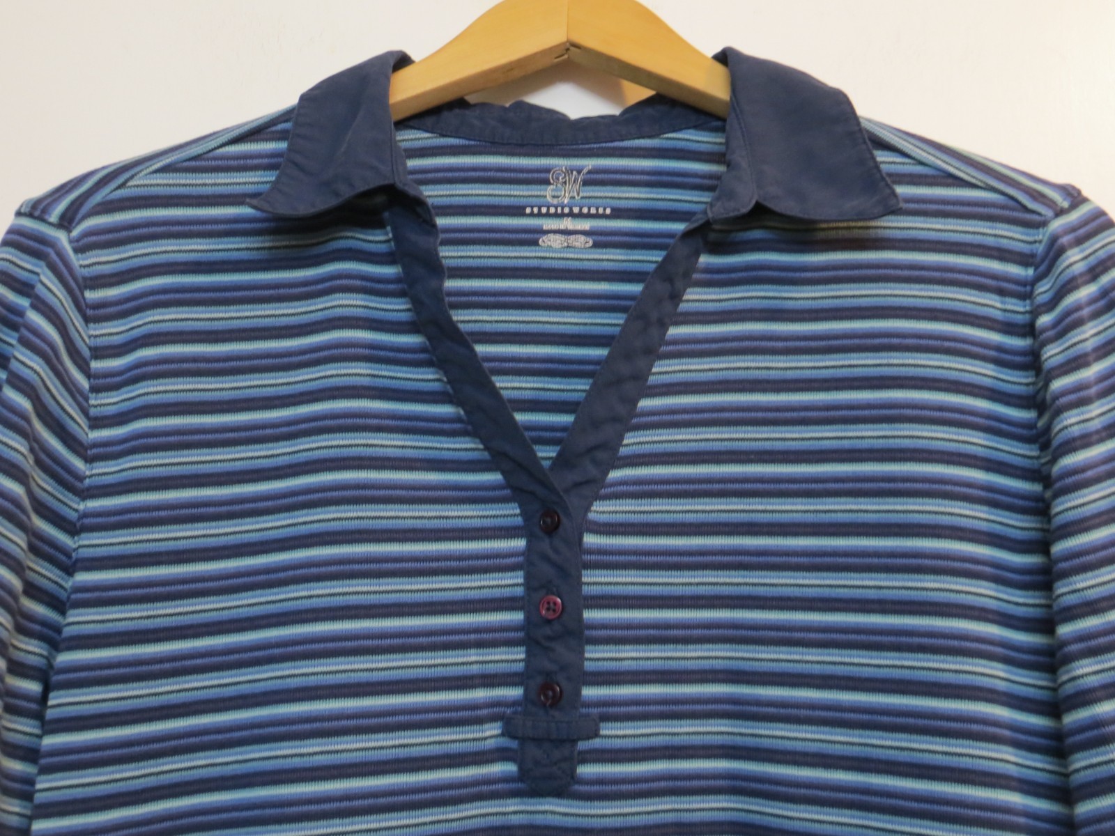 Studio Works Shirt Womens Medium Blue Striped Pullover Collared Stretch Top
