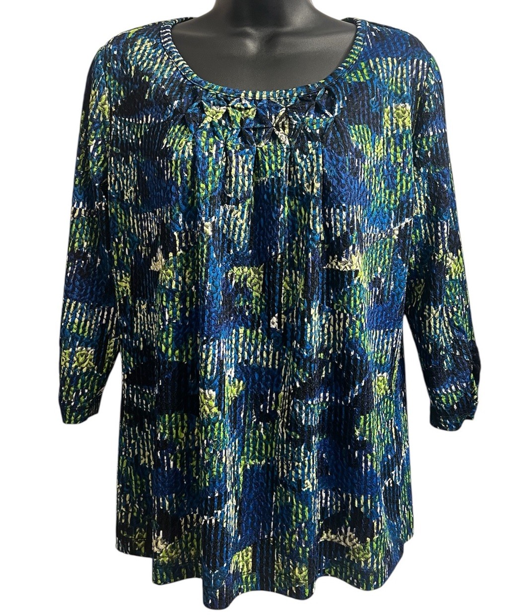Sag Harbor Stretch Colorful Round Neck Women’s Top Sz PM