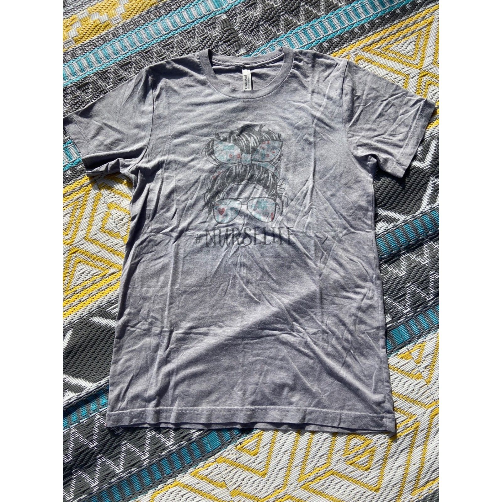Bella Canvas Nurse Life Messy Bun Graphic T-Shirt Heather Grey Women Medium
