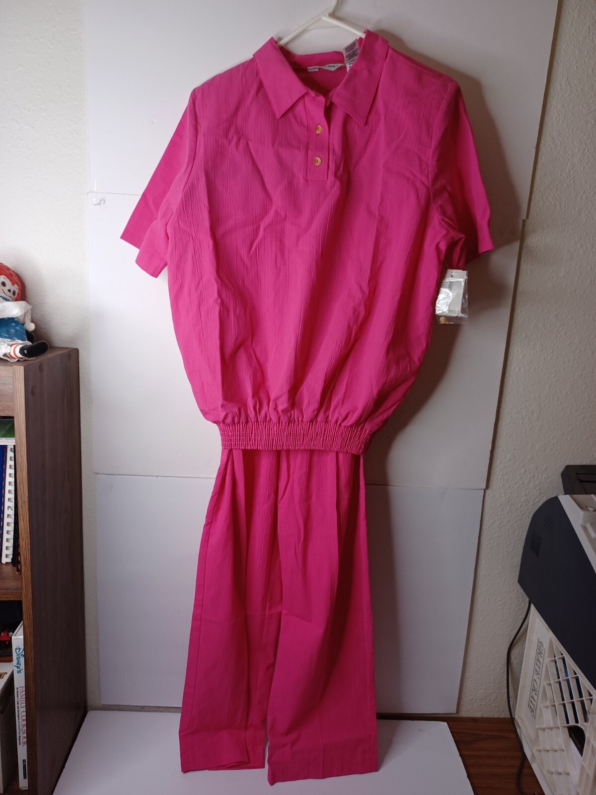 Woman’s Cabin Creek 2 Piece Outfit. Fuchsia Elastic Waist NWT Size Large