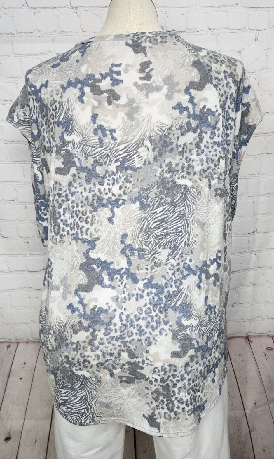 Adora Top Dolman Sleeve Soft Knit Oversized Beachy Camo Leopard Coastal Resort M