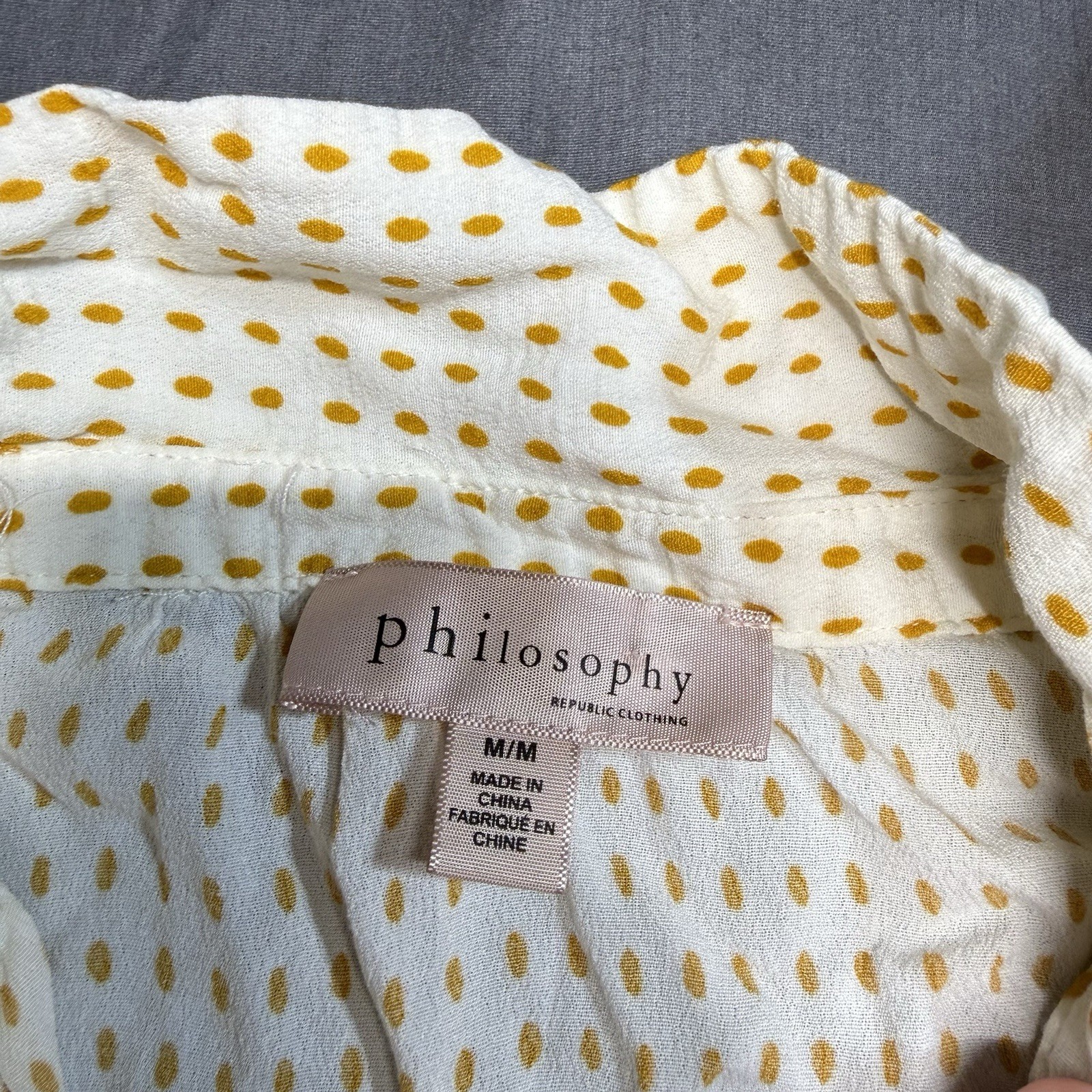 Philosophy White And Yellow Dot Button Down Blouse With Tie Sleeves M