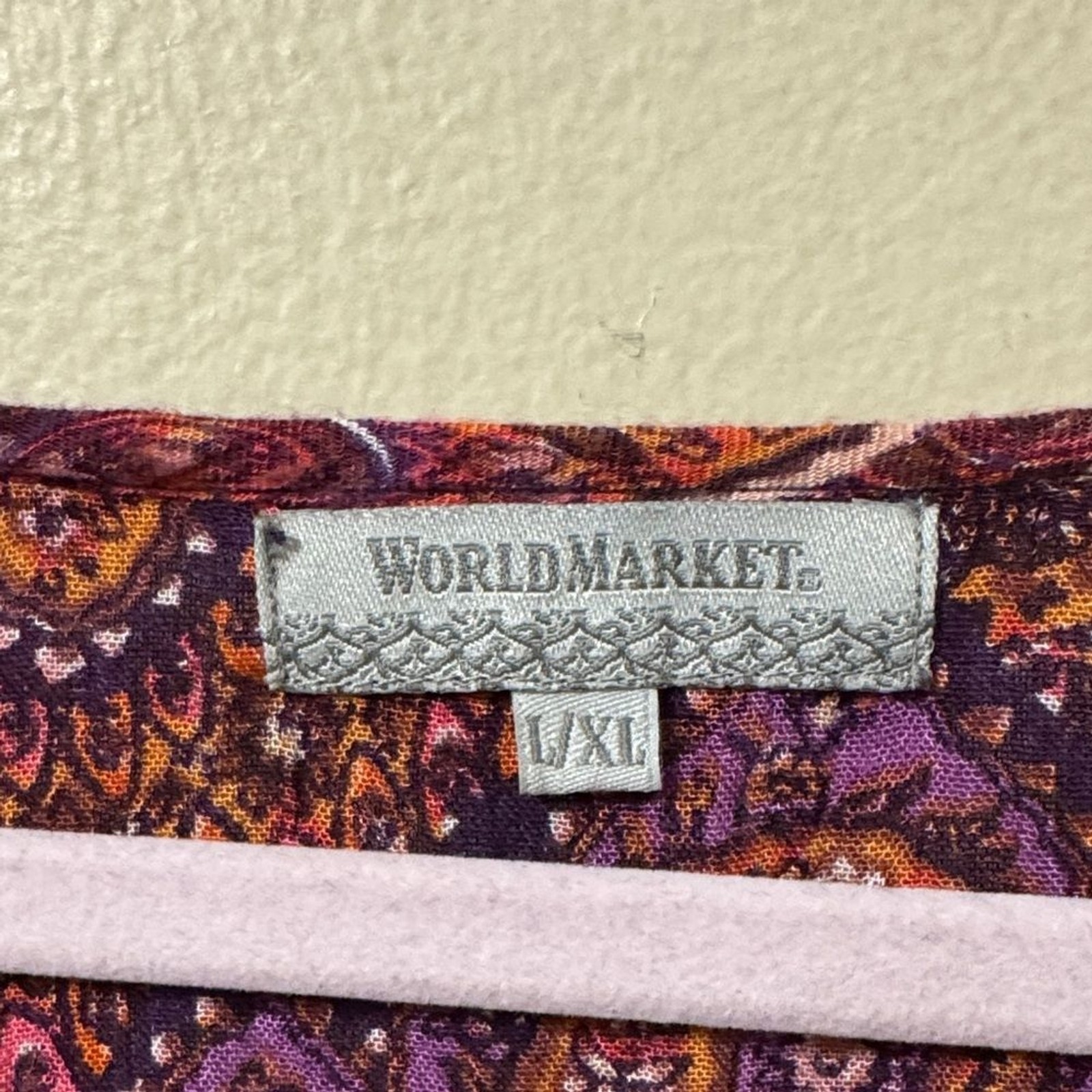 World Market Paisley Print Bohemian Style Tunic sz L /XL V-Neck Peasant Style