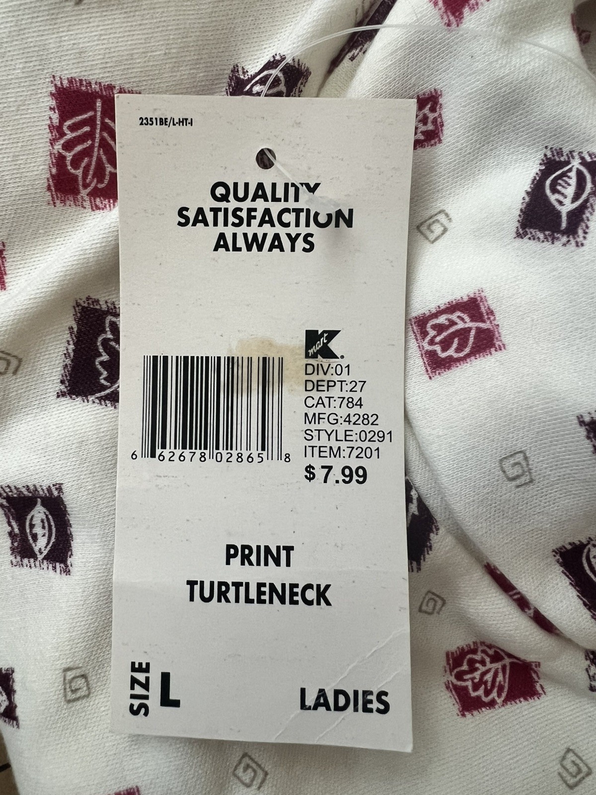 NWT Vintage Basic Editions Women’s Turtleneck Shirt KMart Leaf Pattern Large