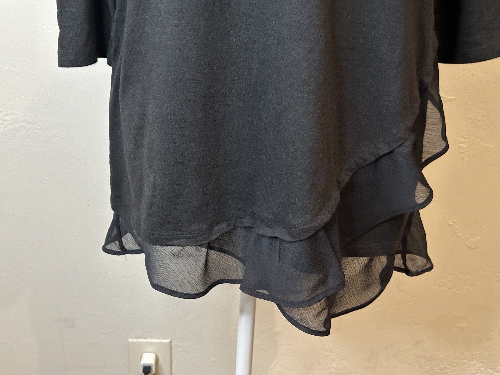 Soft Surroundings Grace Top Layered Chiffon Hem Tunic Size Small H3215