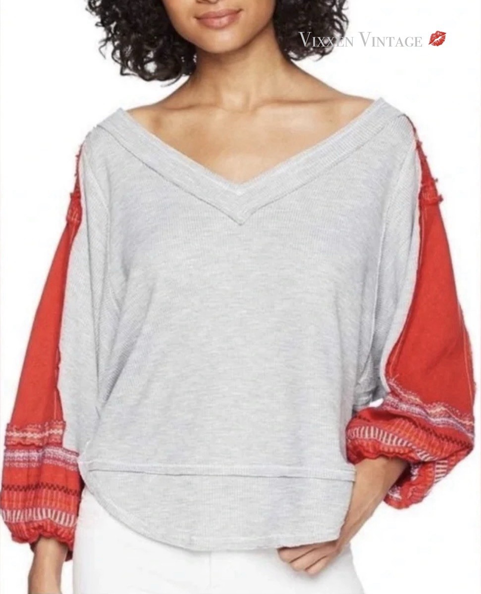 Y2K WE THE FREE BY FREE PEOPLE ‘BUBBLE TEE’ IN HEATHER GREY COMBO MSRP $98