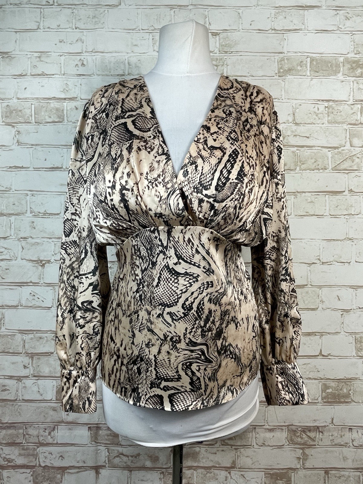 Shiny Snakeskin Print Satin Secretary Blouse Sz 18 44” Bust Sissy Mistress TV CD