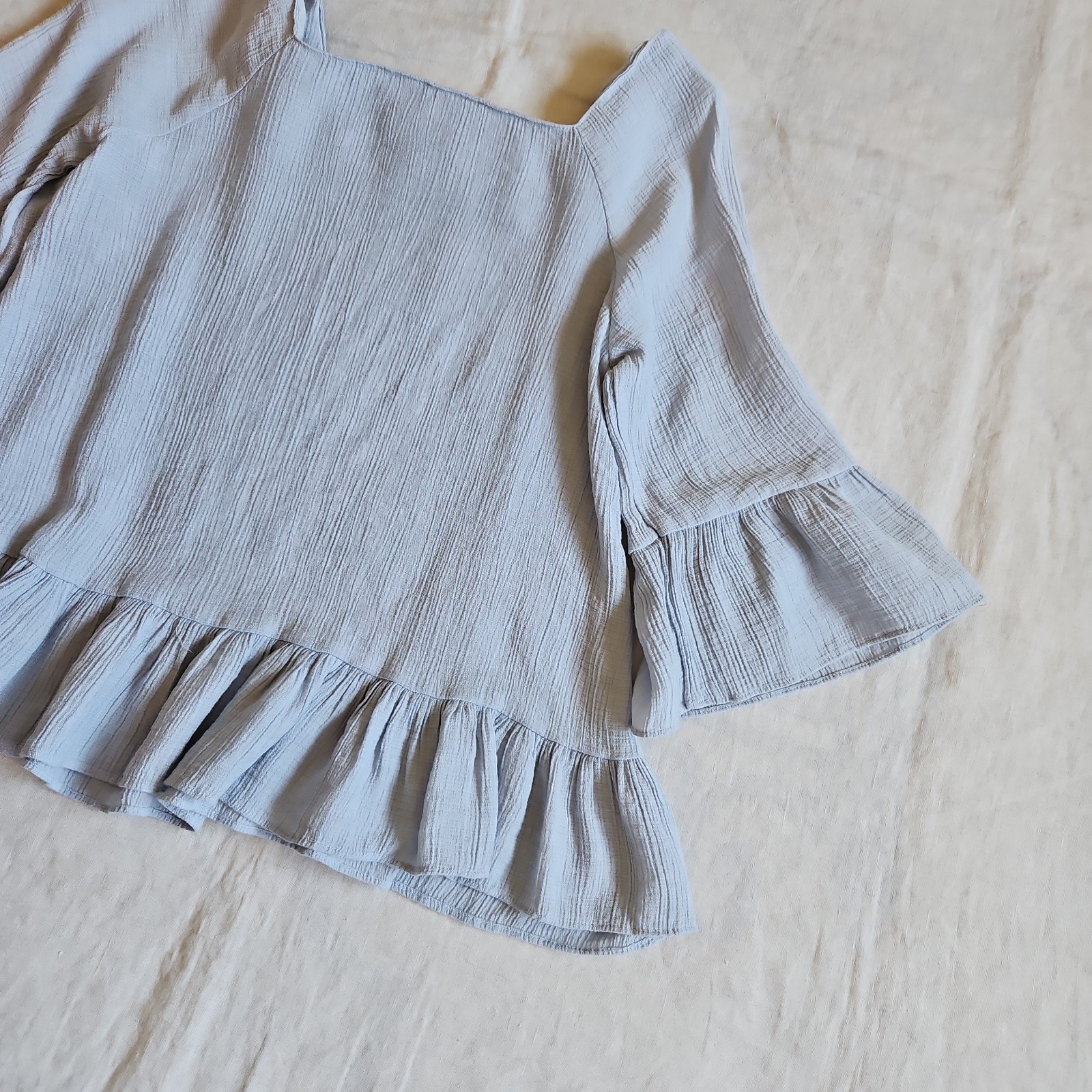 Moon River Anthropologie Blue Ruffle Boho Peasant Blouse 3/4 Flare Sleeves Small